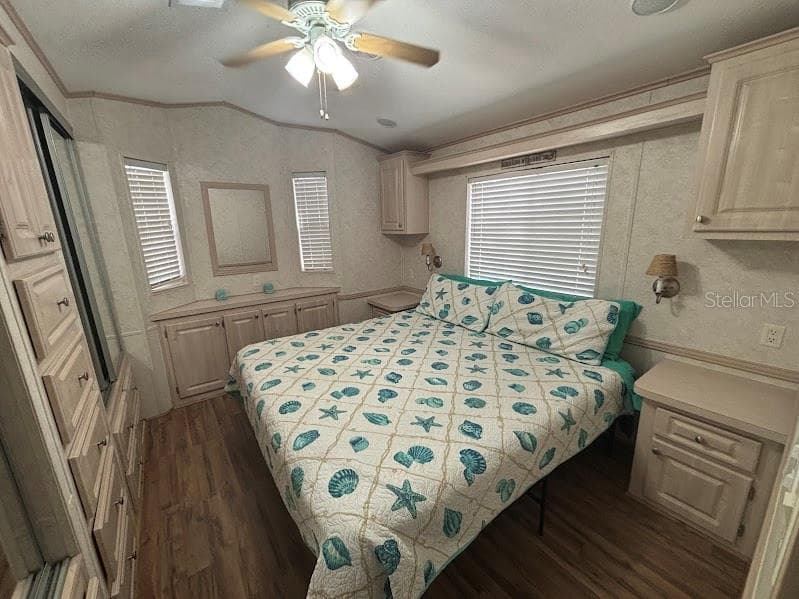 Manufactured Home at 25316 140TH PL NE #335, SALT SPRINGS, photo 7 of 52