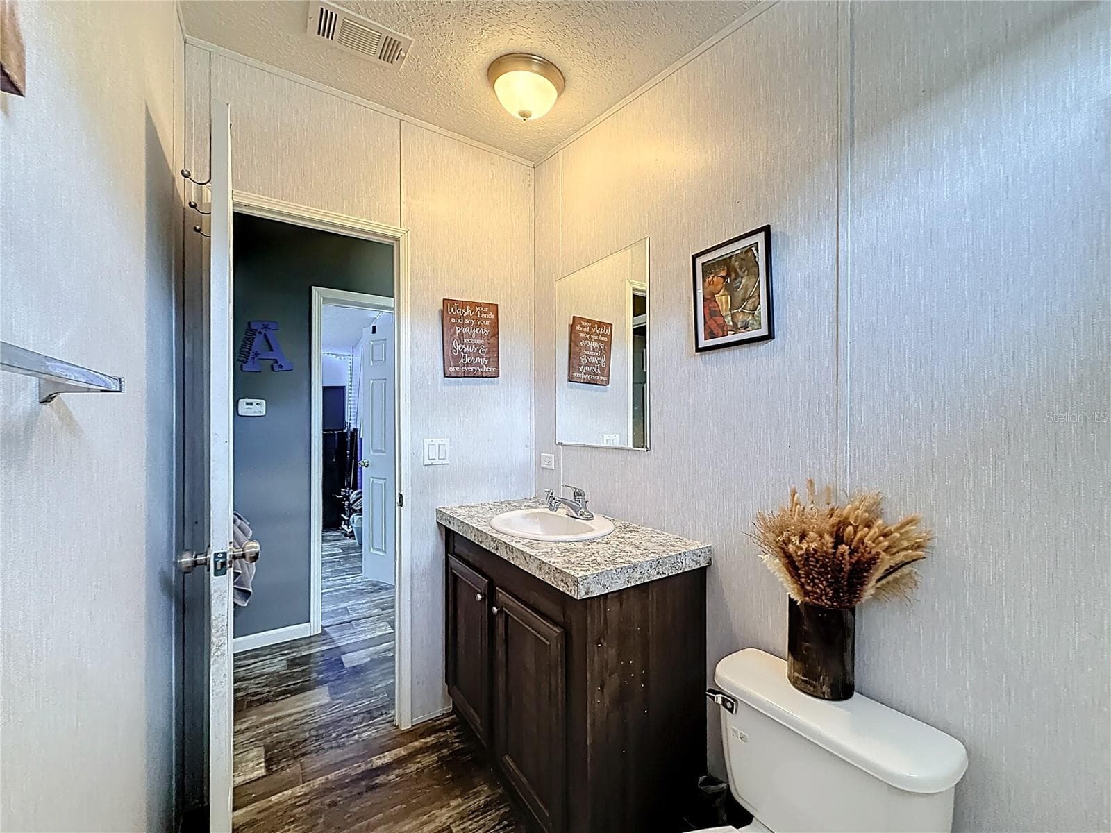 Manufactured Home at 8108 SERGEANT PEPPER DR, HOWEY IN THE HILLS, photo 35 of 36