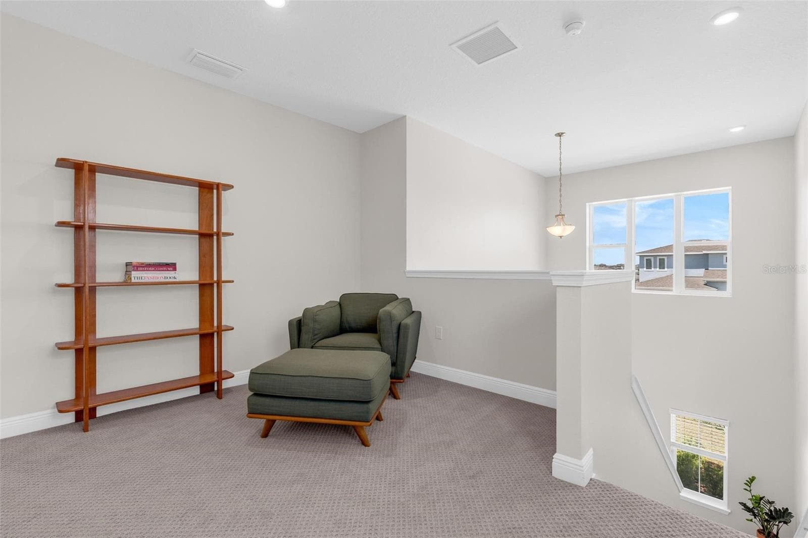 Single Family Residence at 2019 SUNSHINE PEAK DR, MINNEOLA, photo 25 of 37