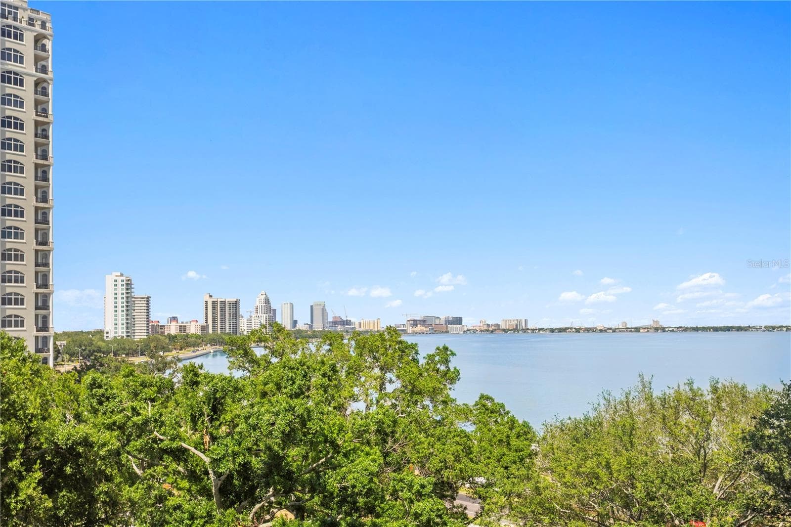 3301 BAYSHORE BLVD #702E