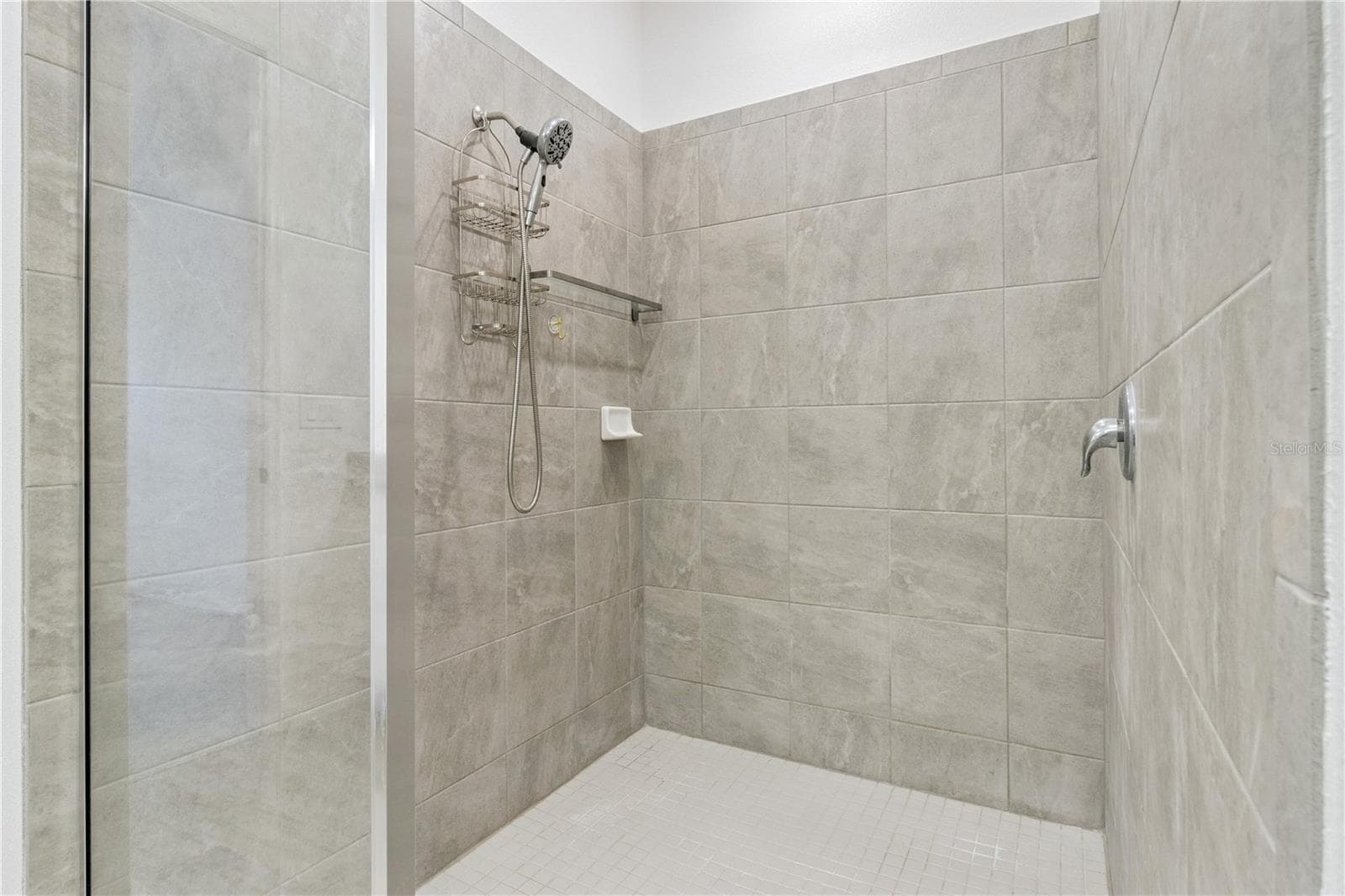 Villa at 4168 SOLAMOR ST, LAKELAND, photo 9 of 44