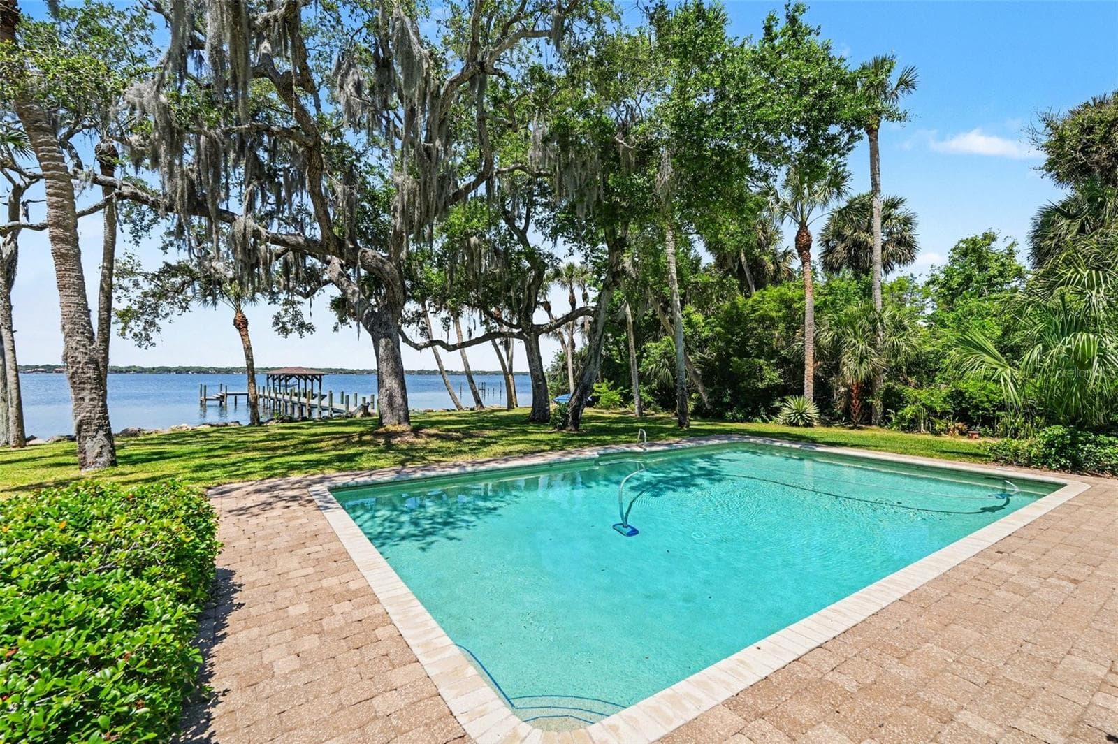 4137 CROOKED MILE RD