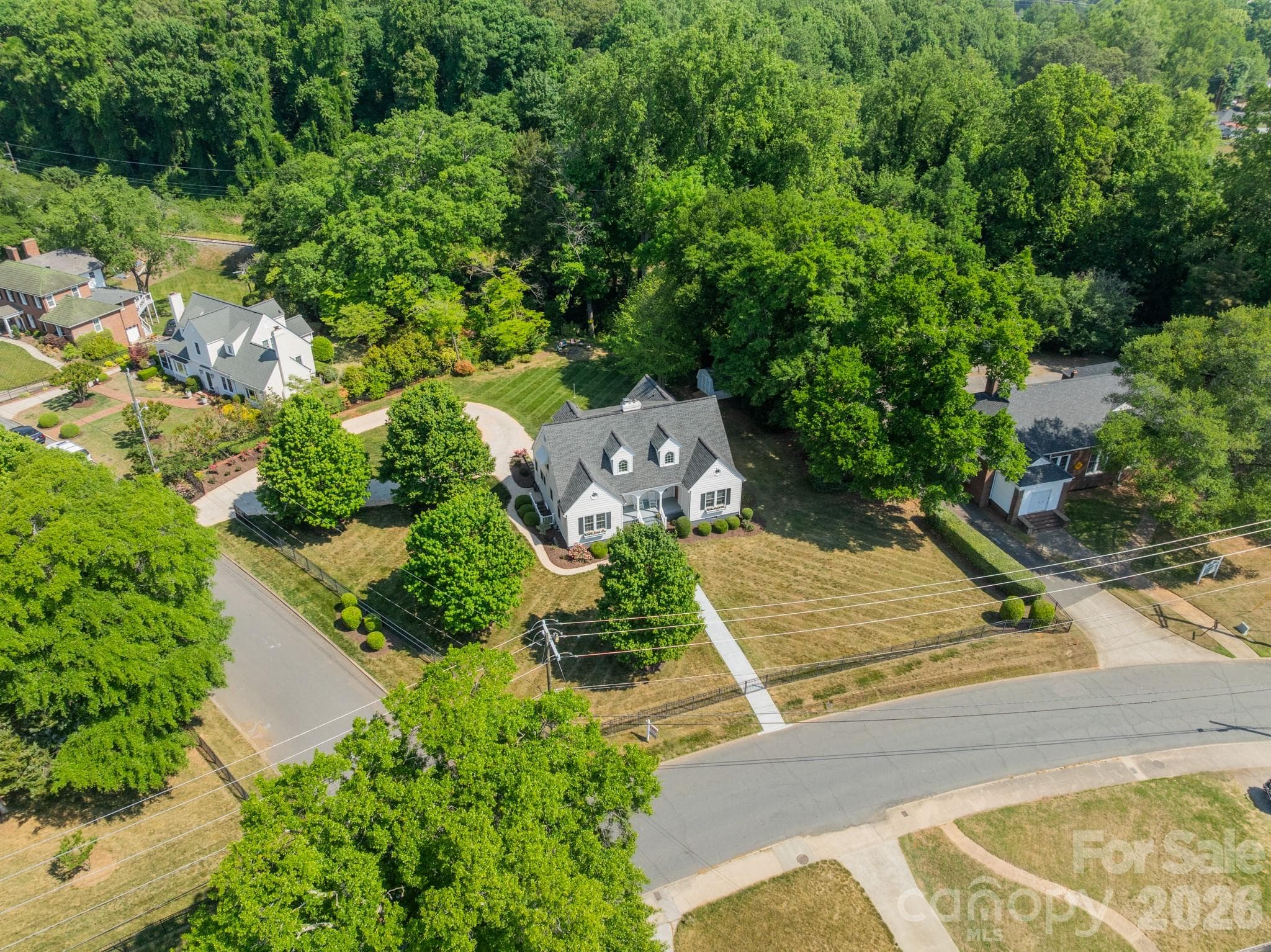 27 Circle Drive in Belmont NC on a gated and large level homesite - 27 Circle Drive, Belmont