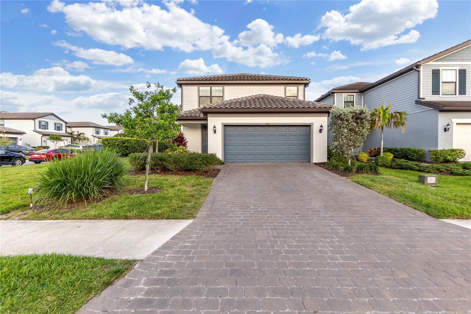 Single Family Residence at 6111 BLUESTAR CT, LAKEWOOD RANCH, photo 13 of 88