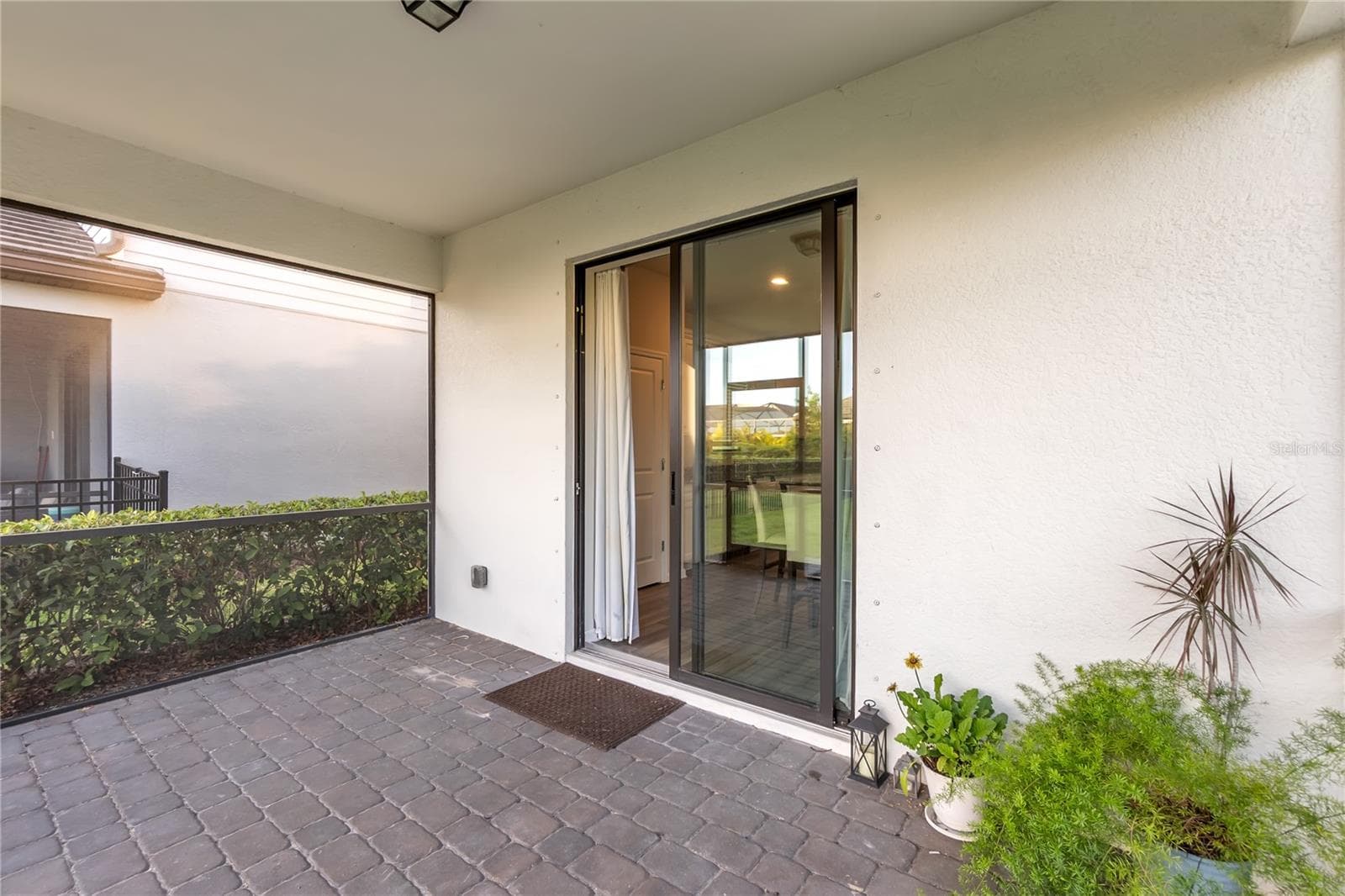 Single Family Residence at 6111 BLUESTAR CT, LAKEWOOD RANCH, photo 21 of 88