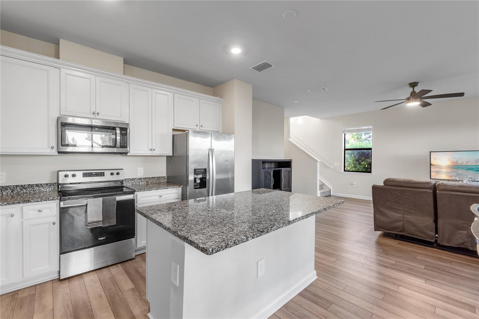 Single Family Residence at 6111 BLUESTAR CT, LAKEWOOD RANCH, photo 34 of 88