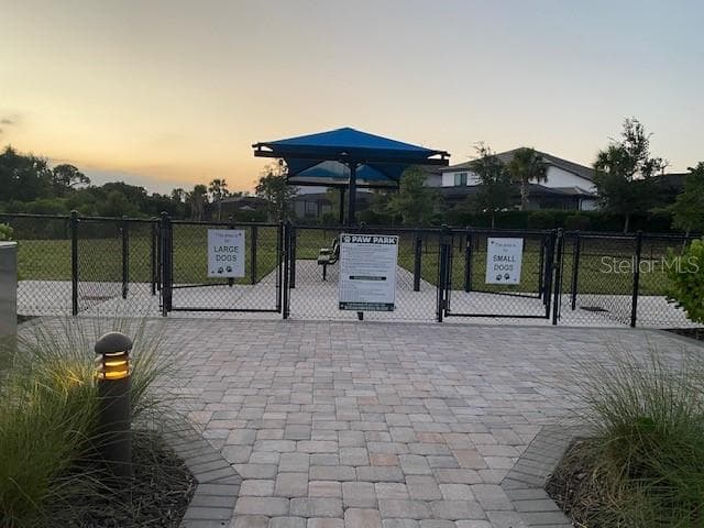 Single Family Residence at 6111 BLUESTAR CT, LAKEWOOD RANCH, photo 63 of 88