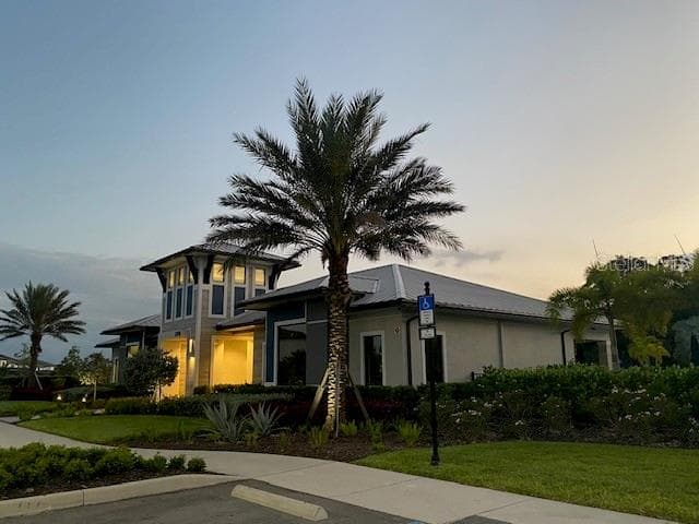 Single Family Residence at 6111 BLUESTAR CT, LAKEWOOD RANCH, photo 64 of 88