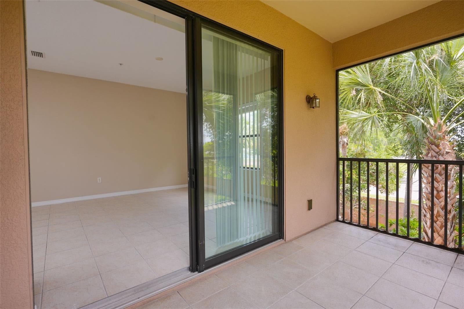 Condominium at 4015 OVERTURE CIR #314, BRADENTON, photo 31 of 57