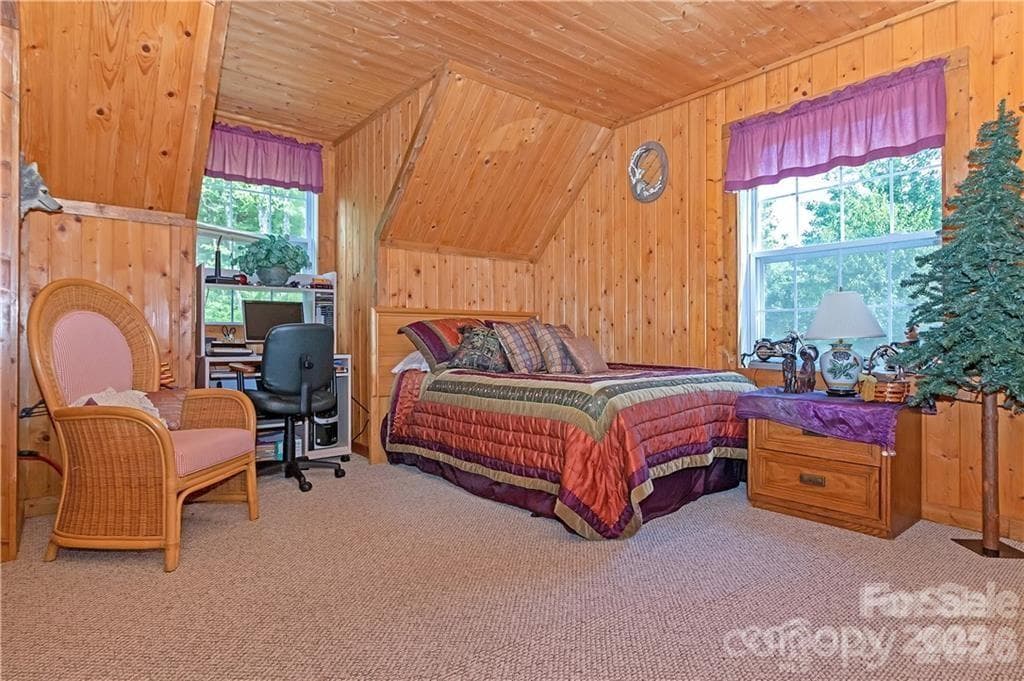 Upper Bedroom - 612 Old Home Place Road, Tuckasegee