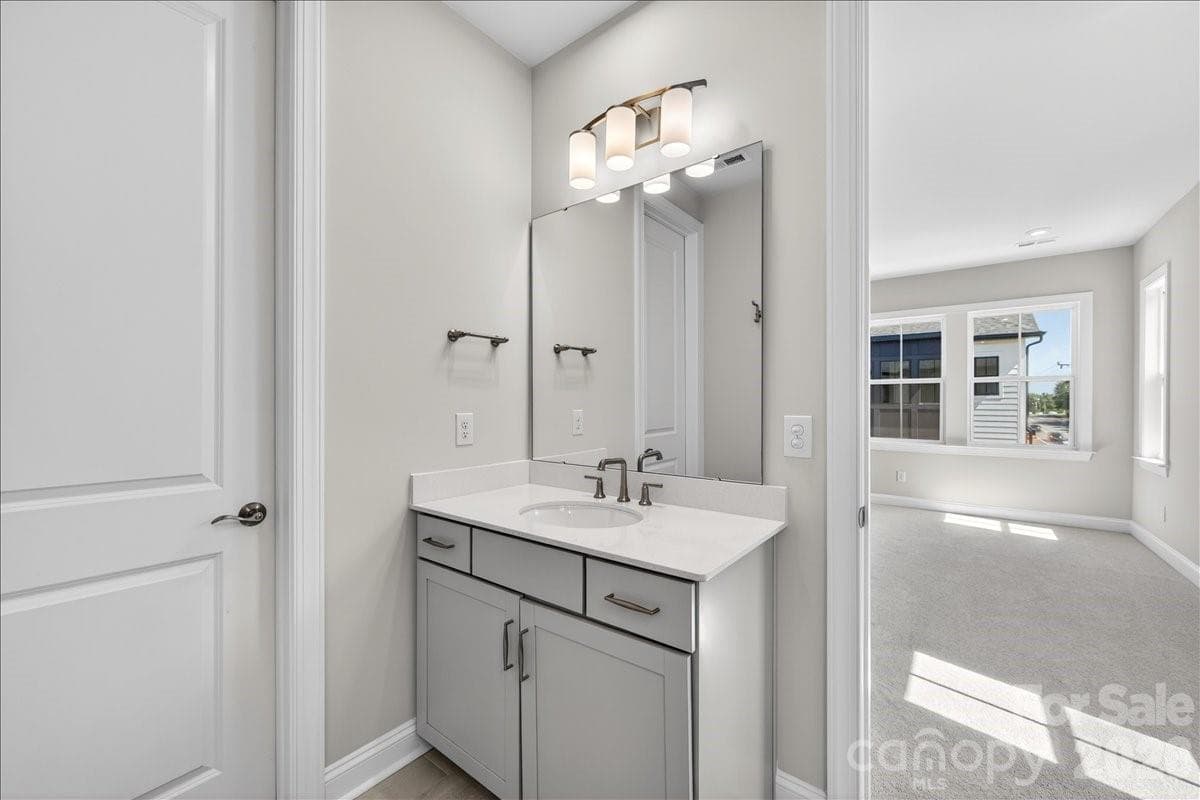 Dual Vanity primary bathroom - 12023 Elsa Lane, Charlotte