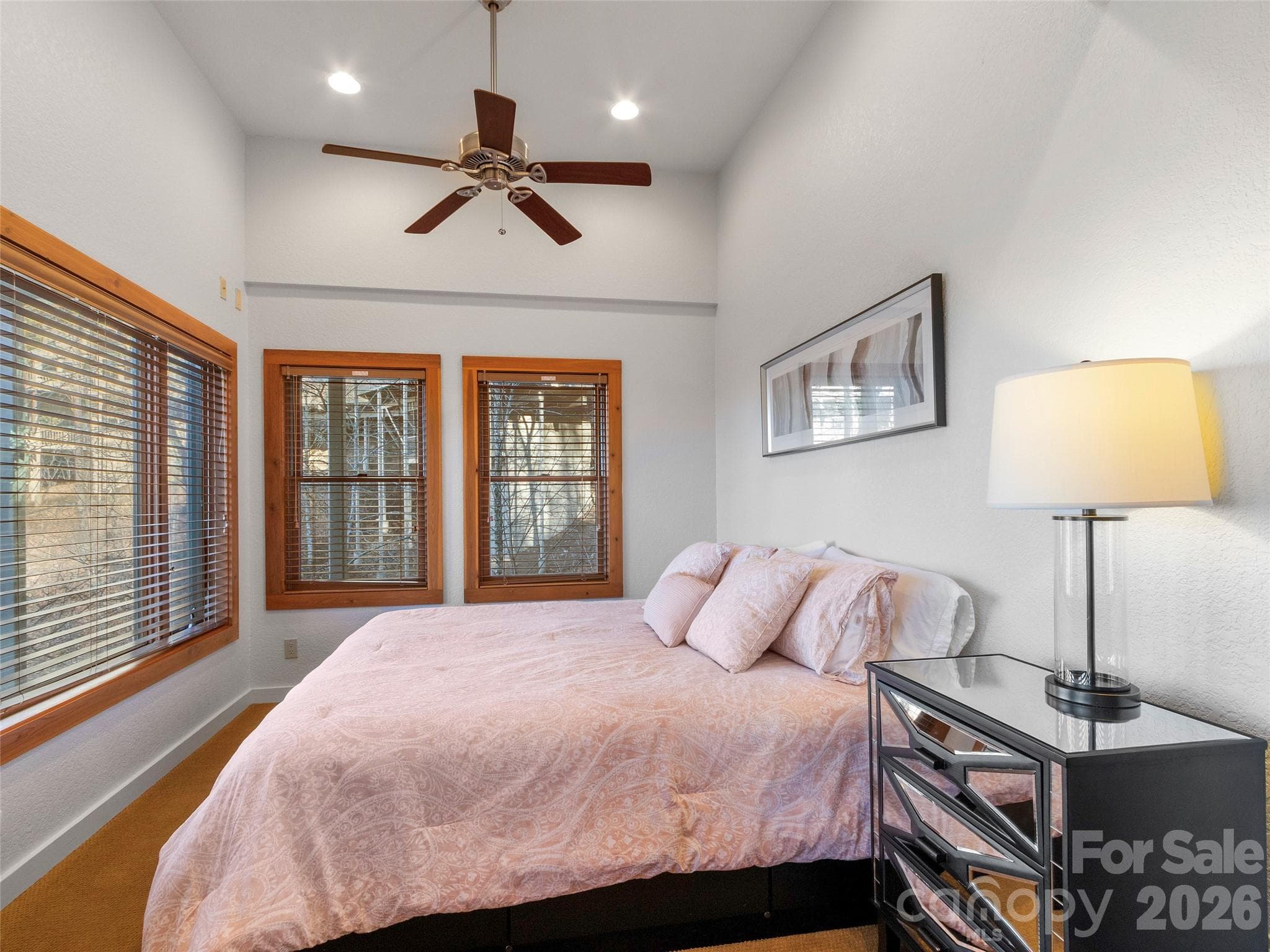 Single Family Residence at 71 Ivy Ridge Road, Burnsville, photo 21 of 28