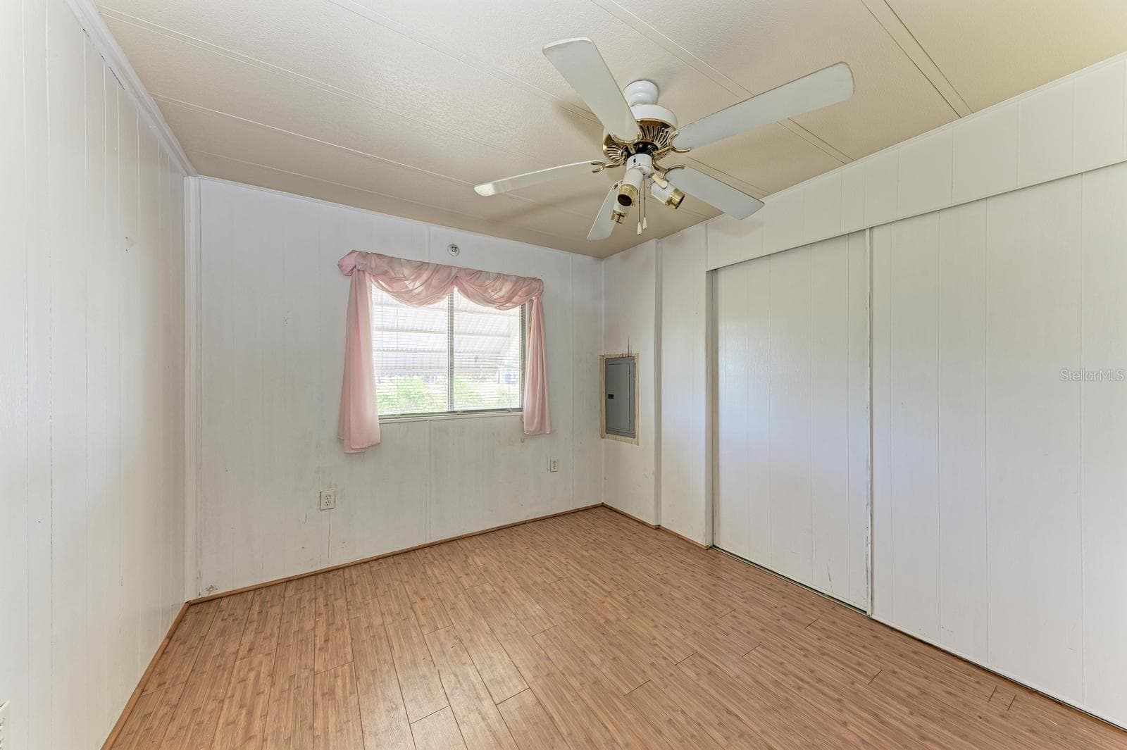 Guest bedroom ~ notice the new panel box by the window - 348 TROPIC DR, OSPREY