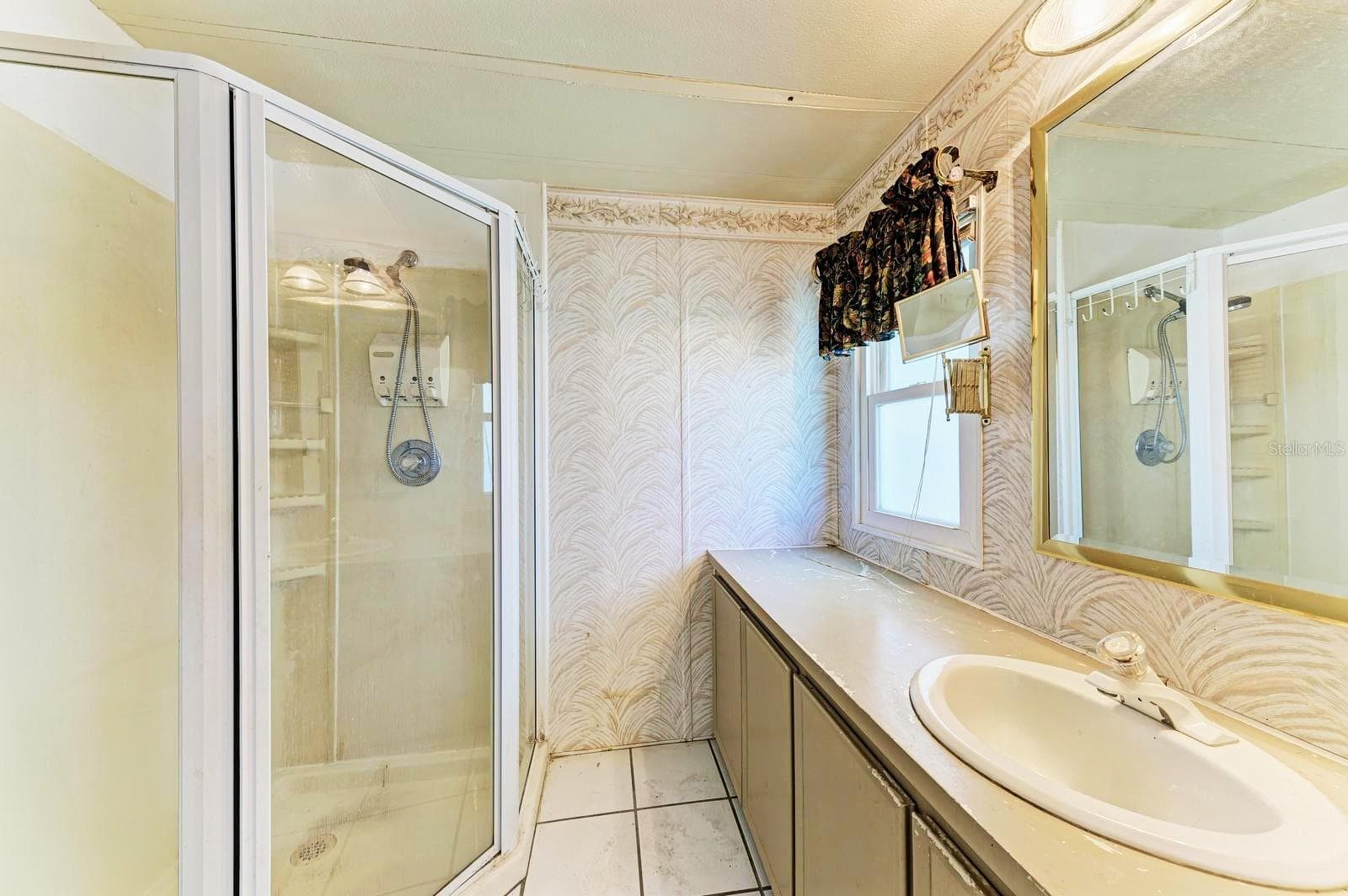 Master bathroom ~ has a shower. - 348 TROPIC DR, OSPREY