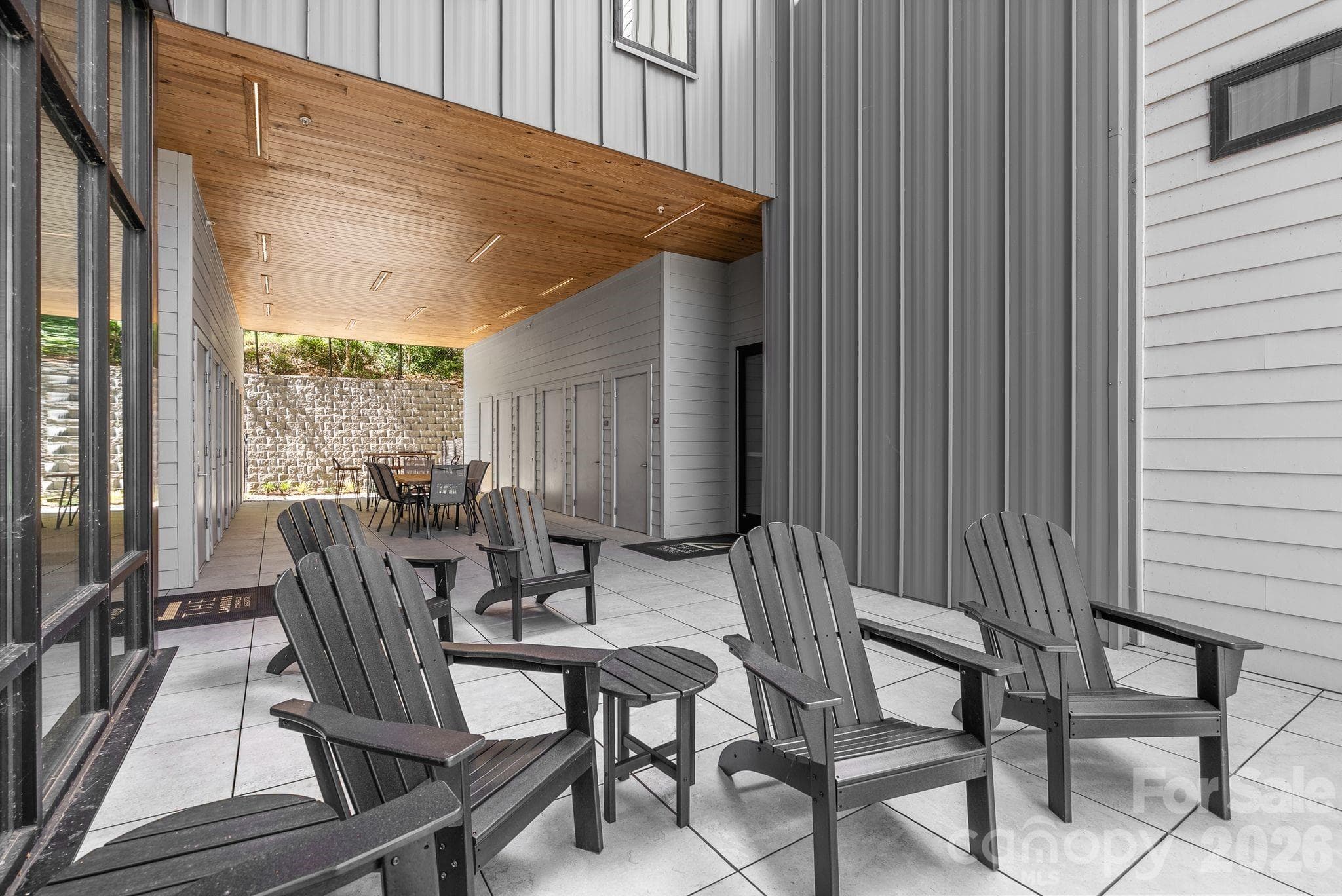 This stylish condo is steps from farmers markets, artist studios, food trucks, music venues, restaurants & MORE. - Asheville