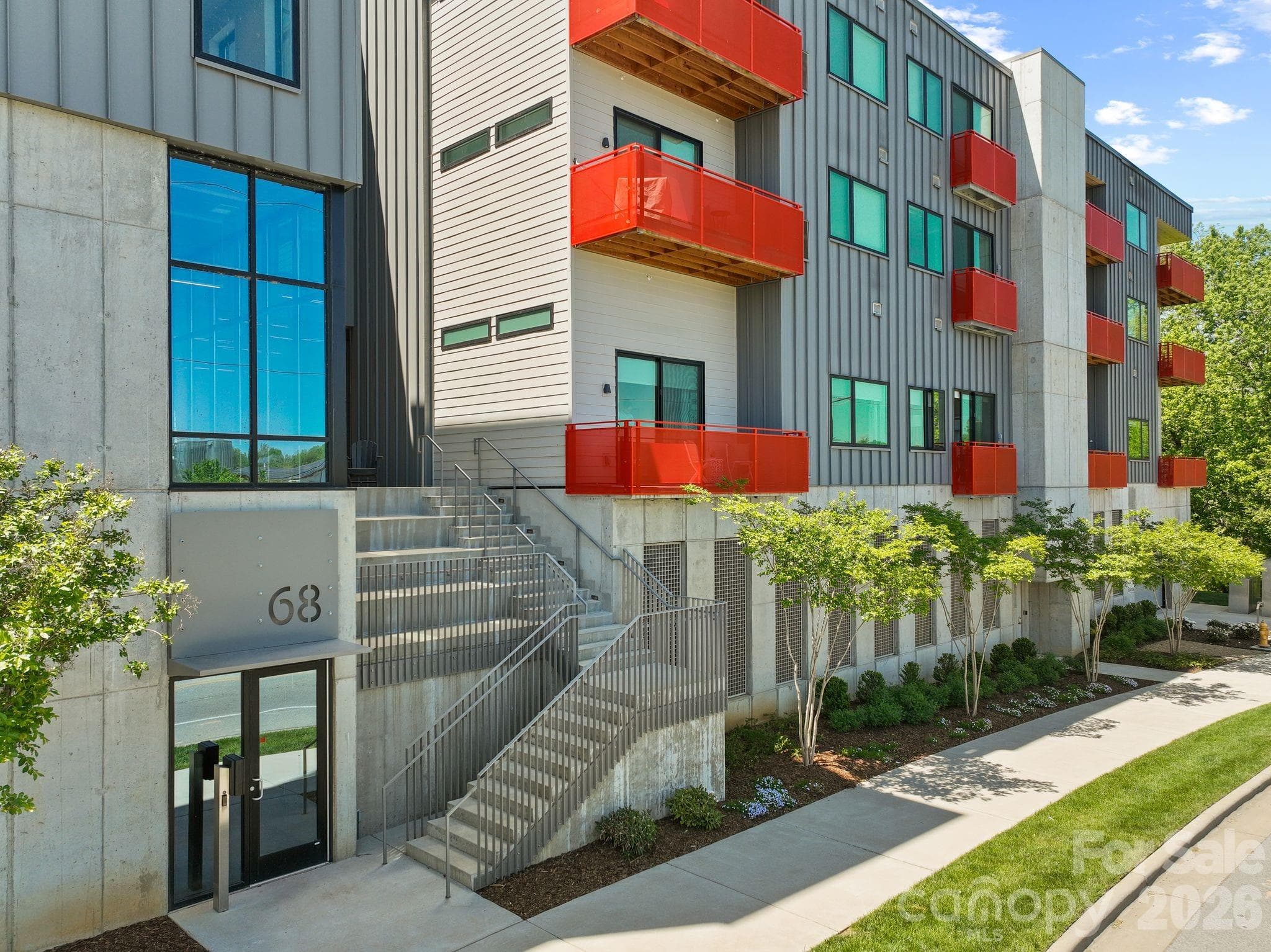This stylish condo is steps from farmers markets, artist studios, food trucks, music venues, restaurants & more! - Asheville