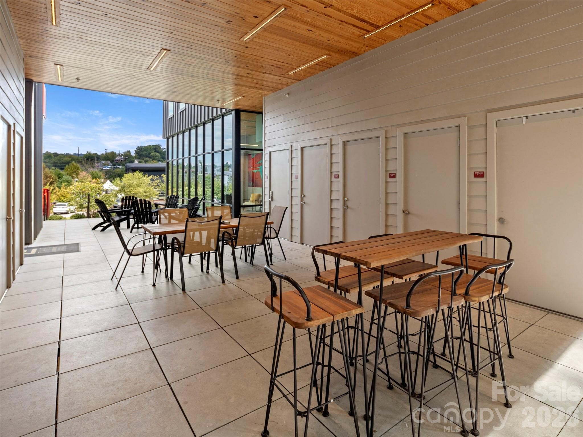 Condominium at 68 Craven Street, Asheville, photo 13 of 16