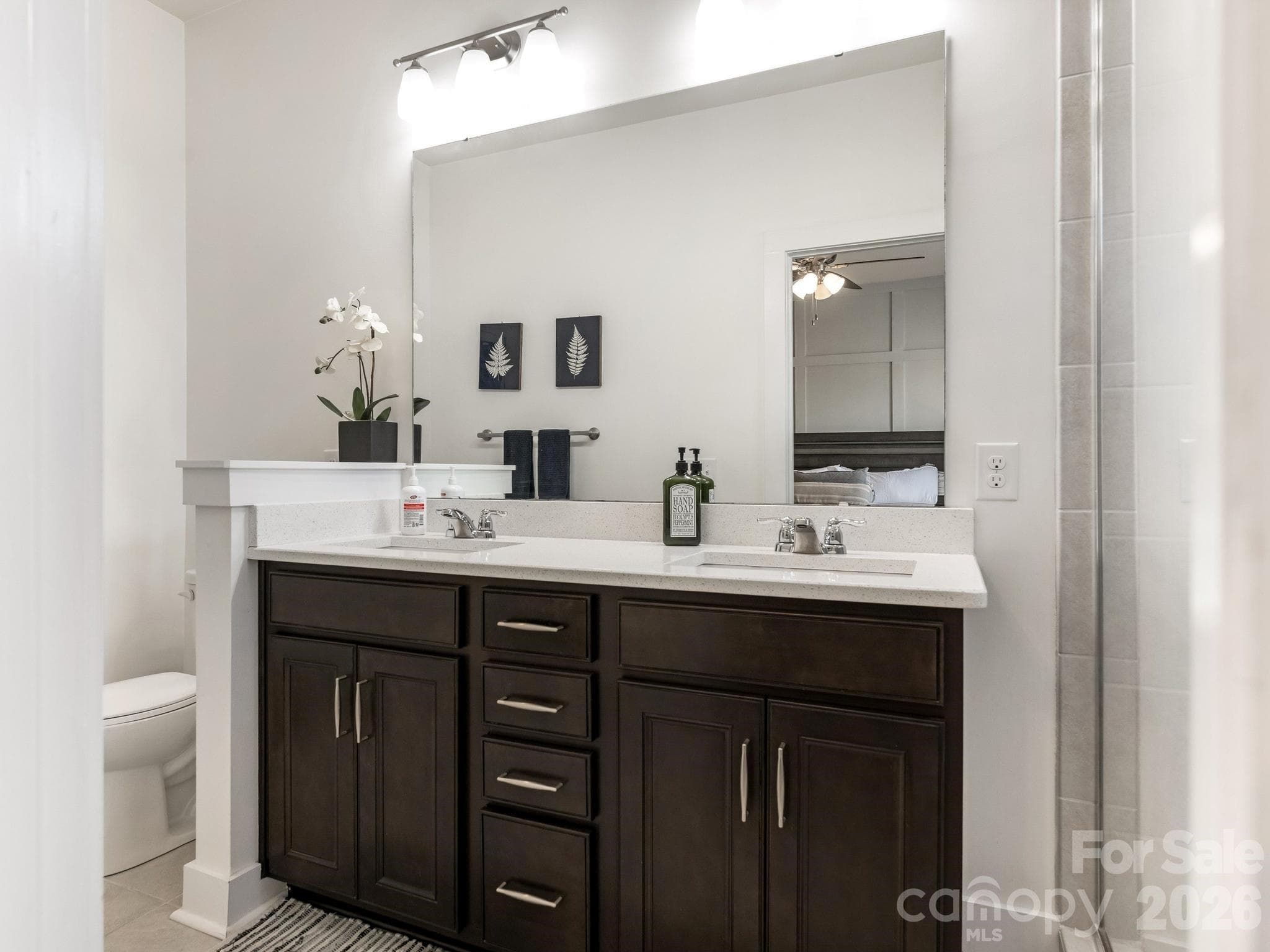 primary bathroom - Charlotte