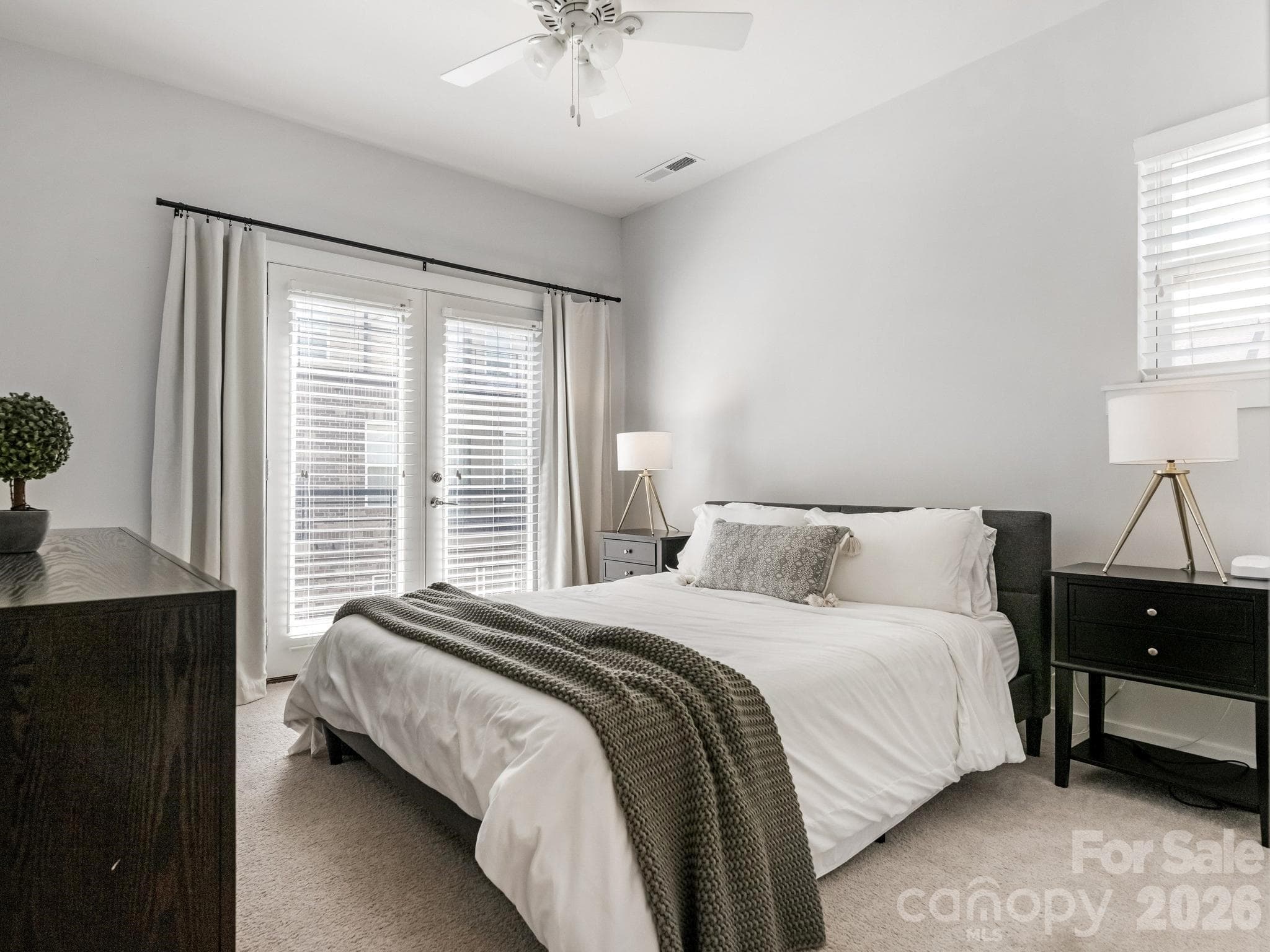 bedroom - Charlotte