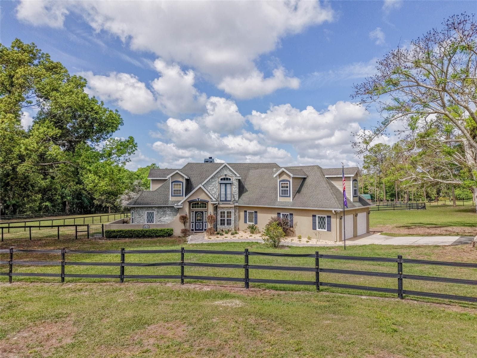32640 BLUEBERRY HILL WAY