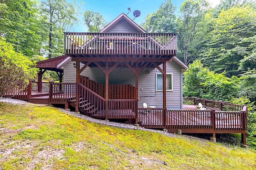 Single Family Residence at 178 Whetstone Gap Road, Lake Toxaway, photo 8 of 29