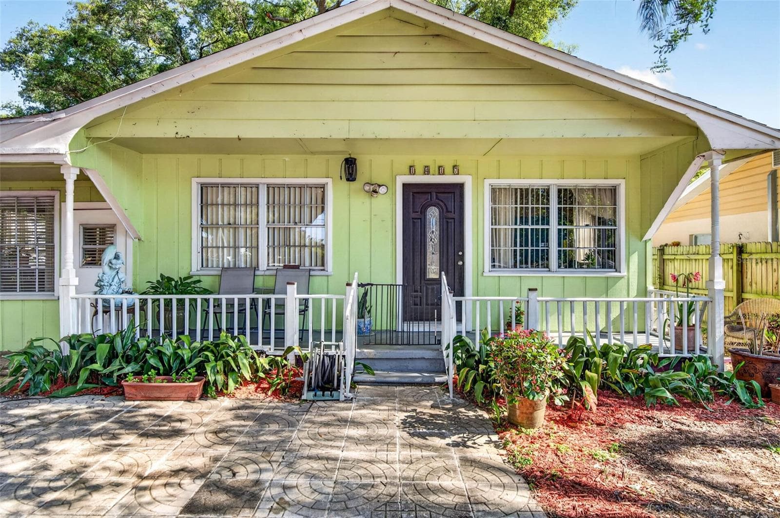 Front Exterior - 1417 W YUKON ST, TAMPA