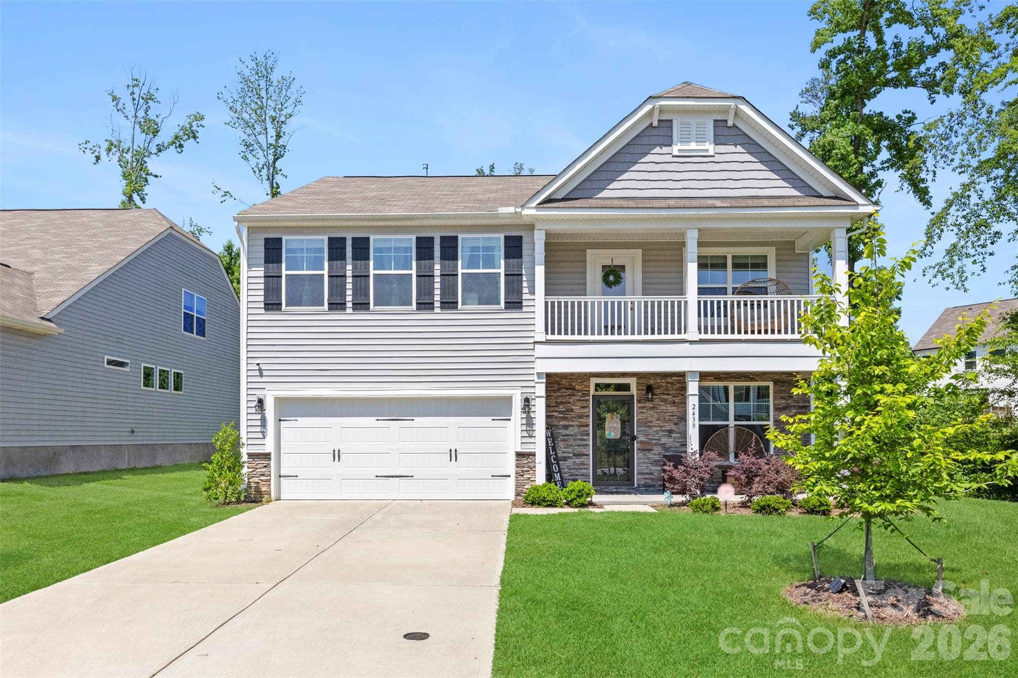 Single Family Residence at Gastonia, photo 2 of 45