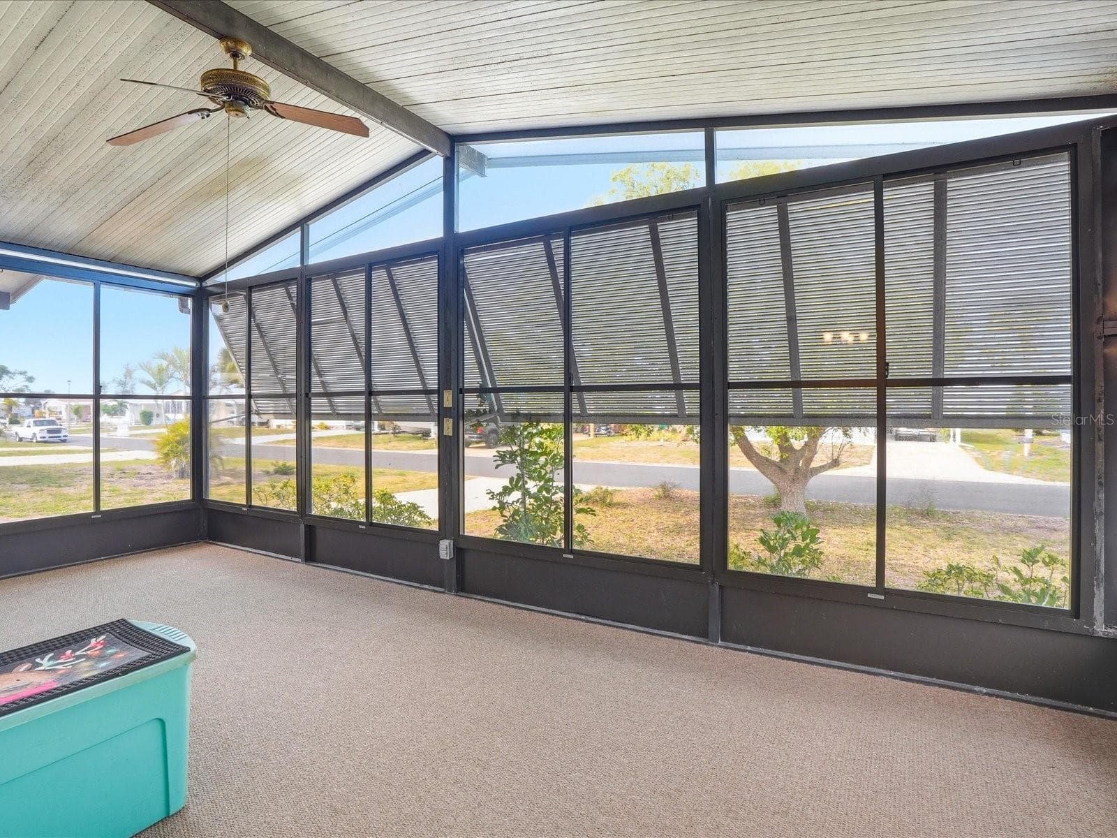 Front patio - 6144 REDWING AVE, ENGLEWOOD