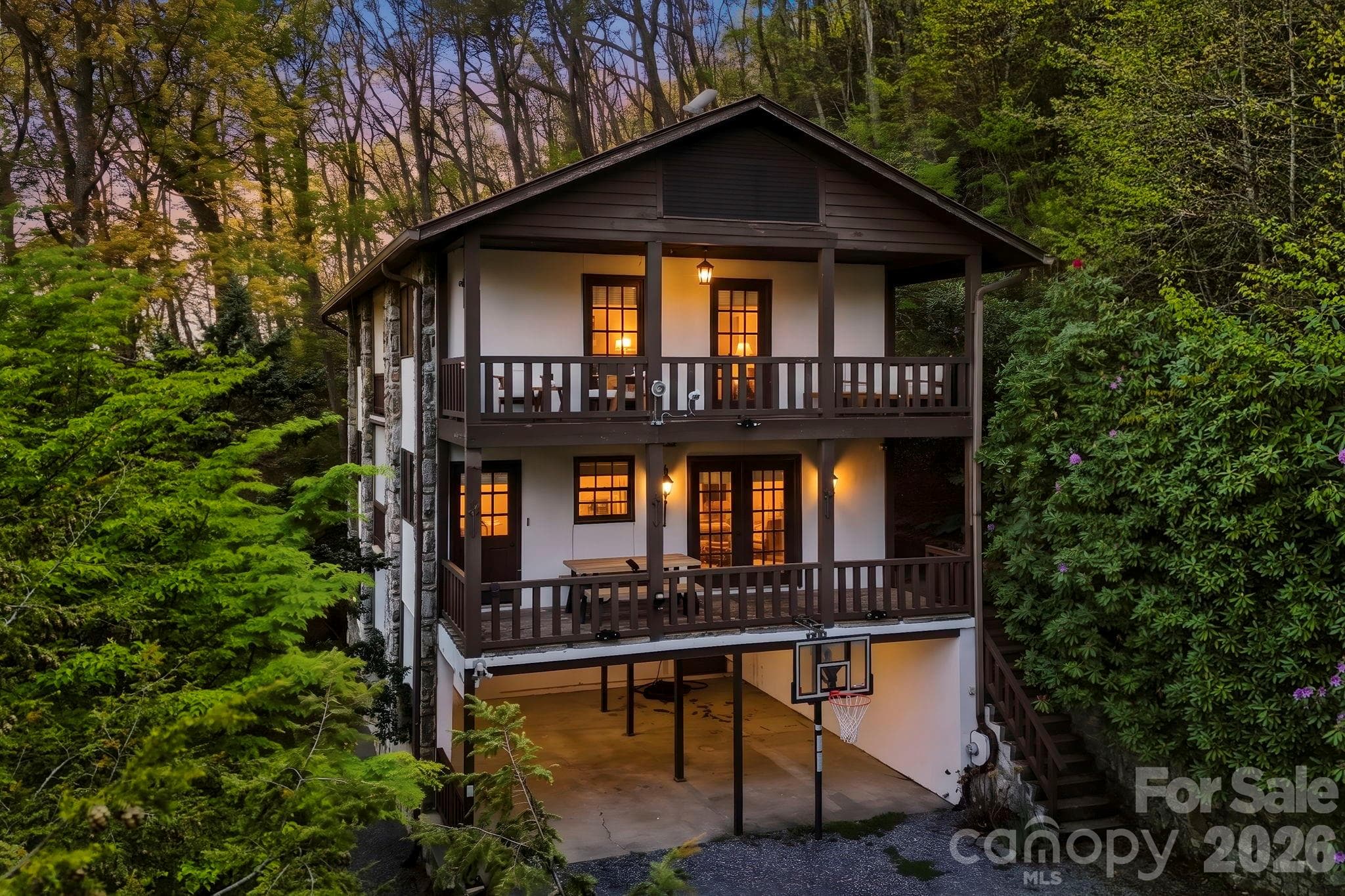 Single Family Residence at Maggie Valley, photo 4 of 43