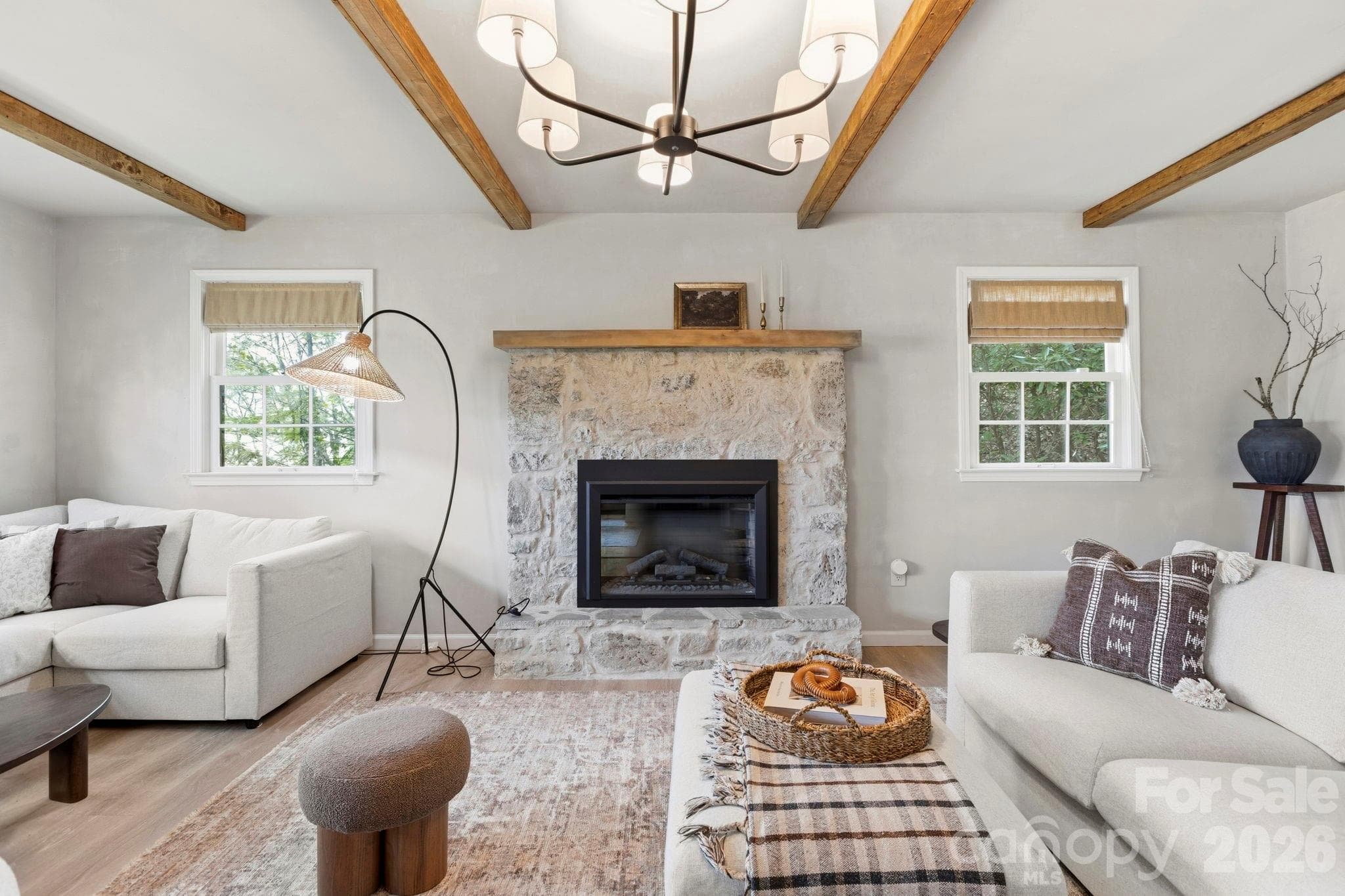living room - Maggie Valley