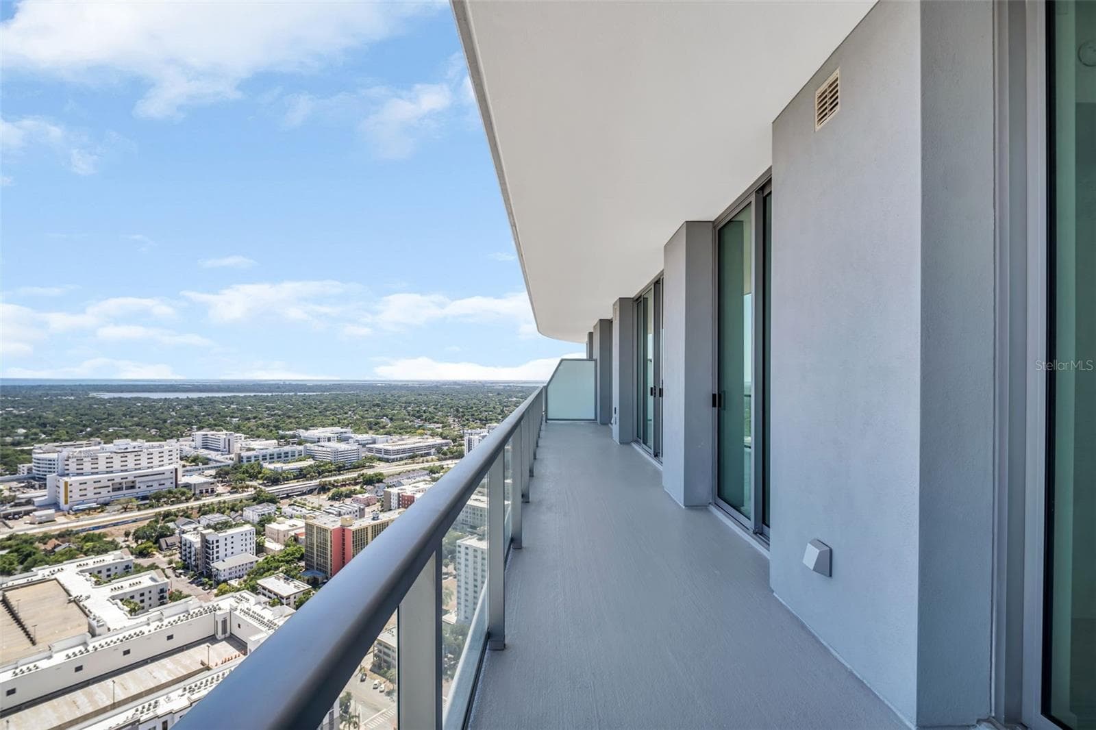 Condominium at 400 CENTRAL AVE #3603, ST PETERSBURG, photo 31 of 77