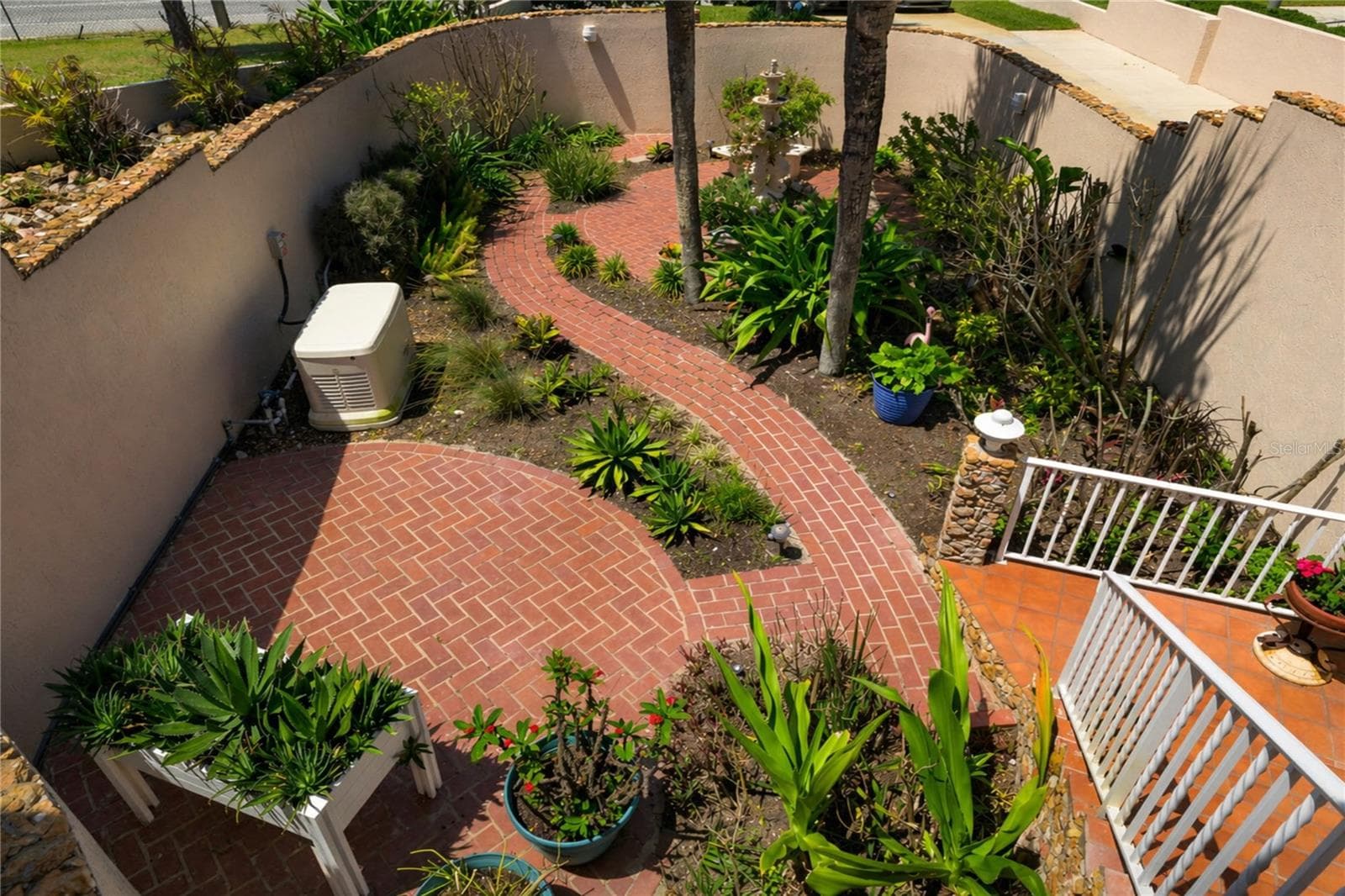 Single Family Residence at 1504 N ATLANTIC AVE, DAYTONA BEACH, photo 7 of 63
