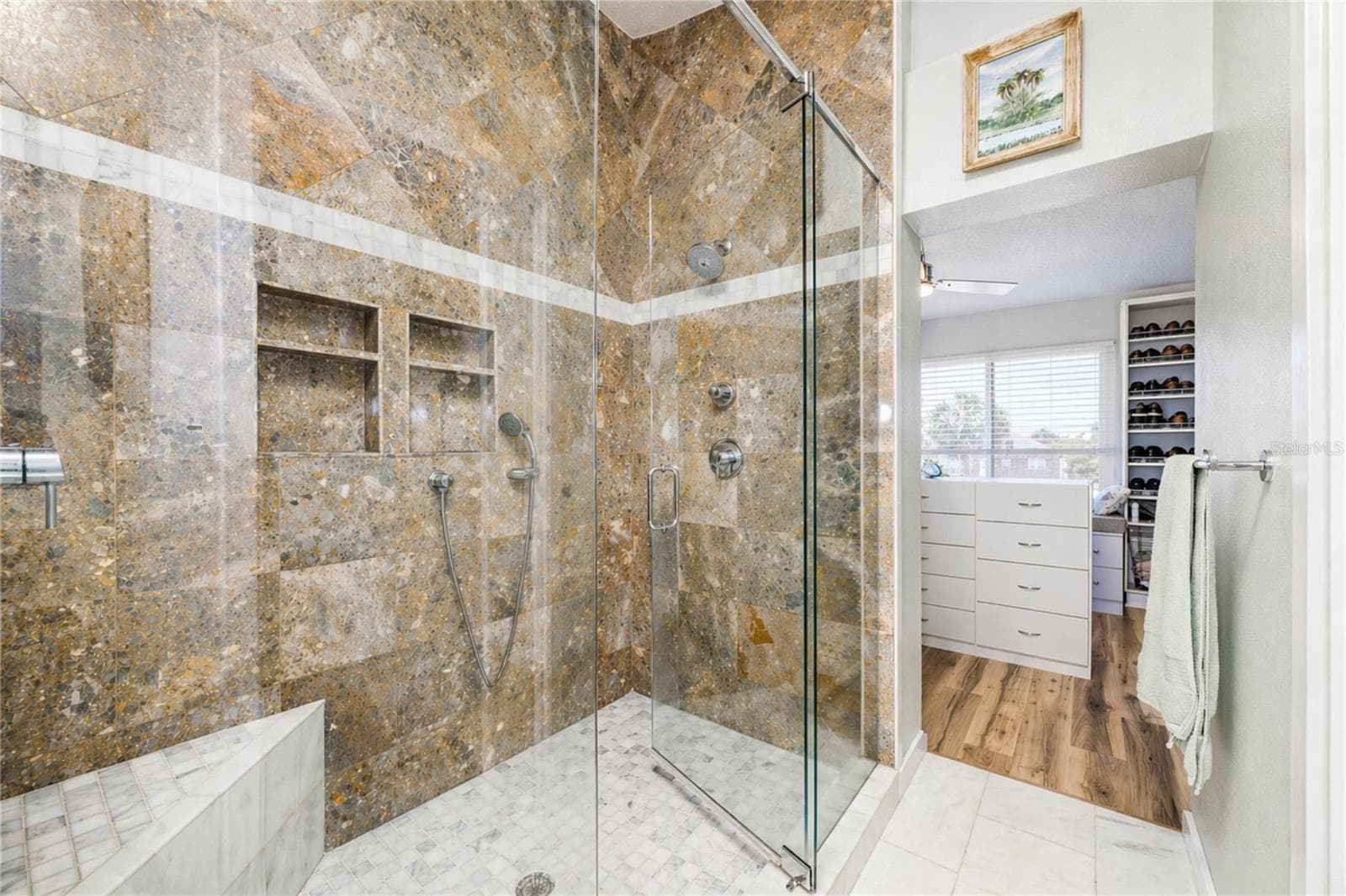 Walk-in shower. - 1504 N ATLANTIC AVE, DAYTONA BEACH