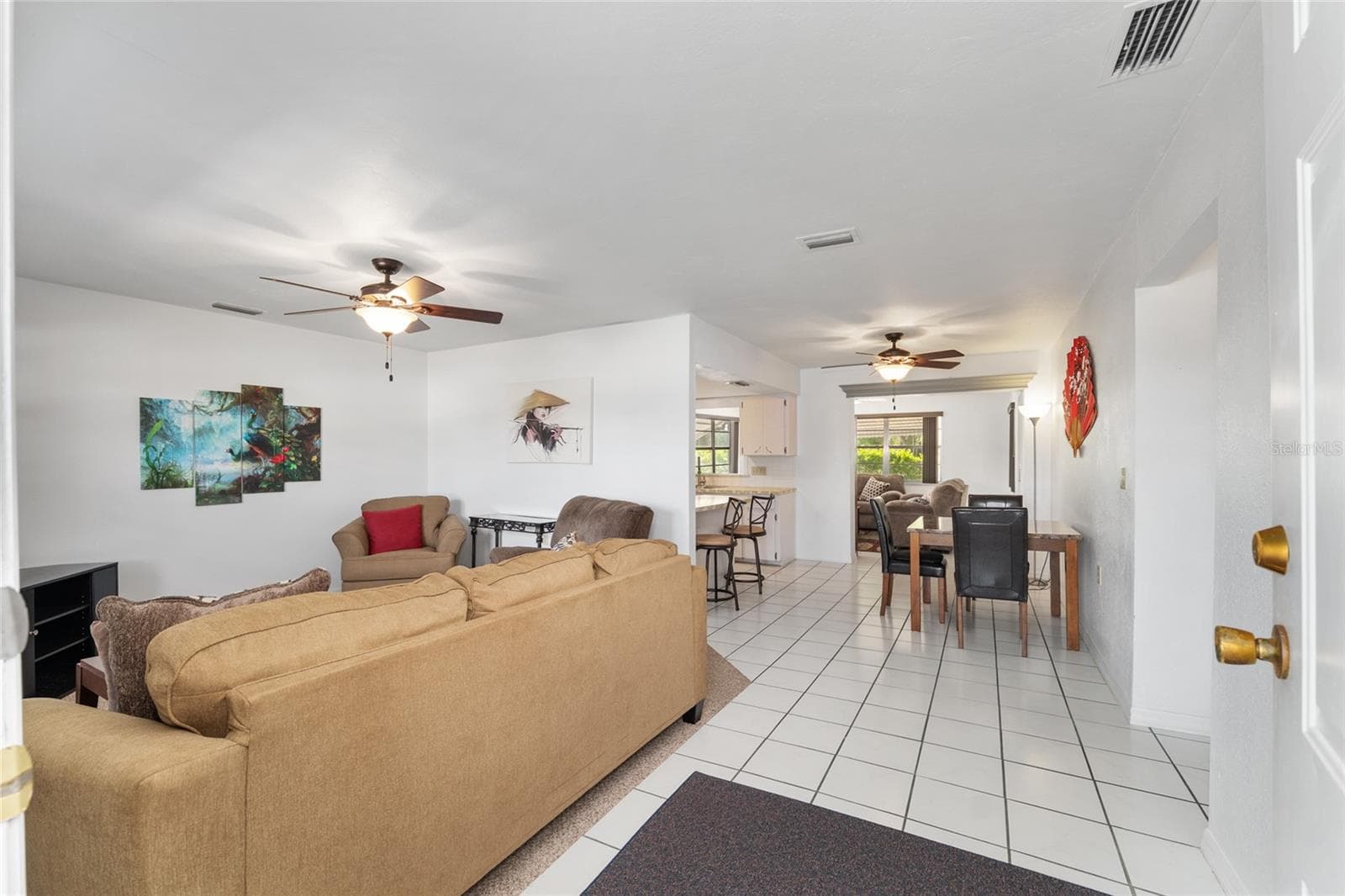 Single Family Residence at 9317 E CRESCENT DR, INVERNESS, photo 10 of 65
