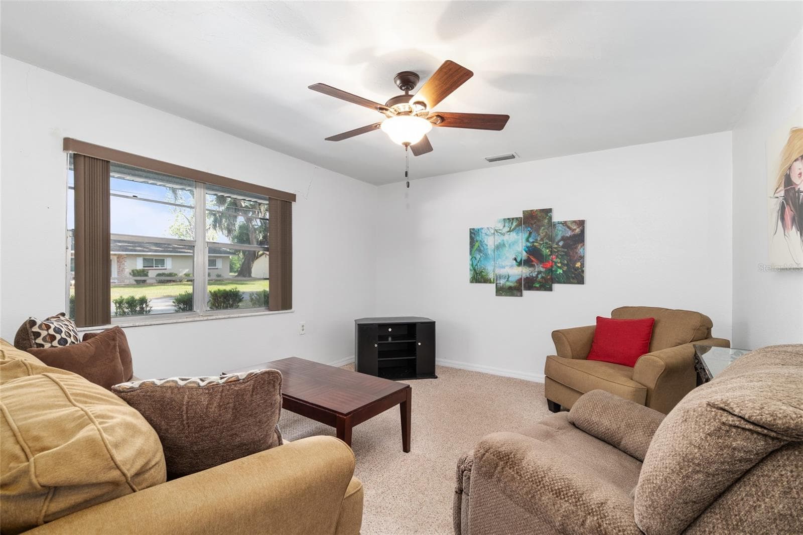 Single Family Residence at 9317 E CRESCENT DR, INVERNESS, photo 13 of 65