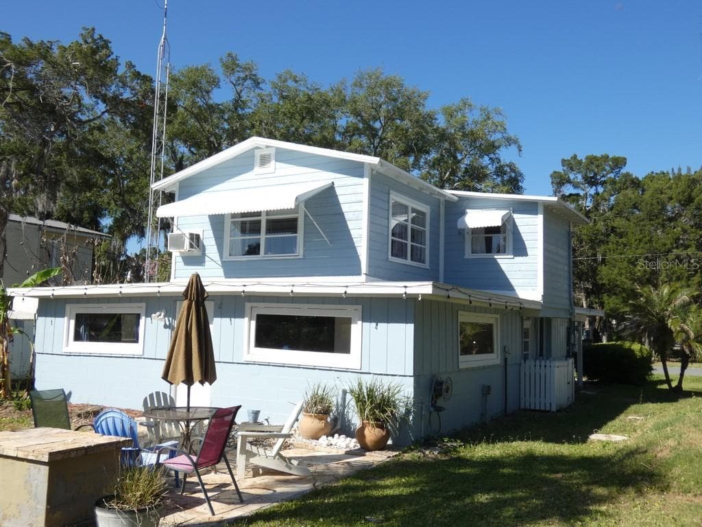 View of the Back of the Home - 2215 S HUNT PT, CRYSTAL RIVER