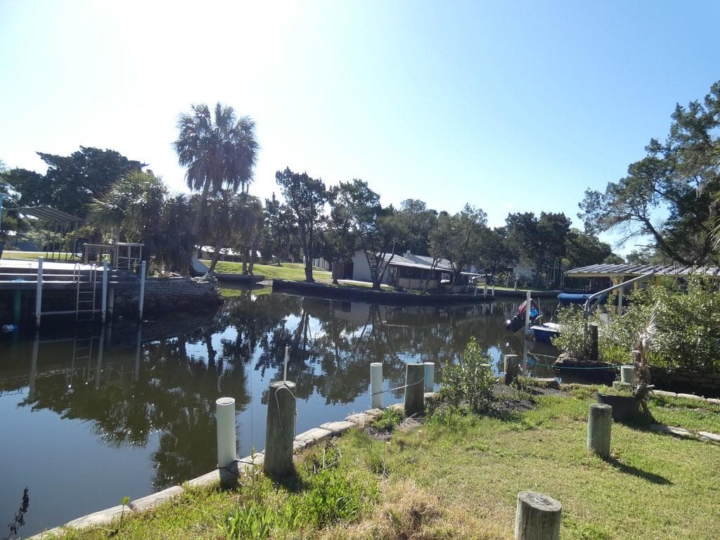 Single Family Residence at 2215 S HUNT PT, CRYSTAL RIVER, photo 5 of 42