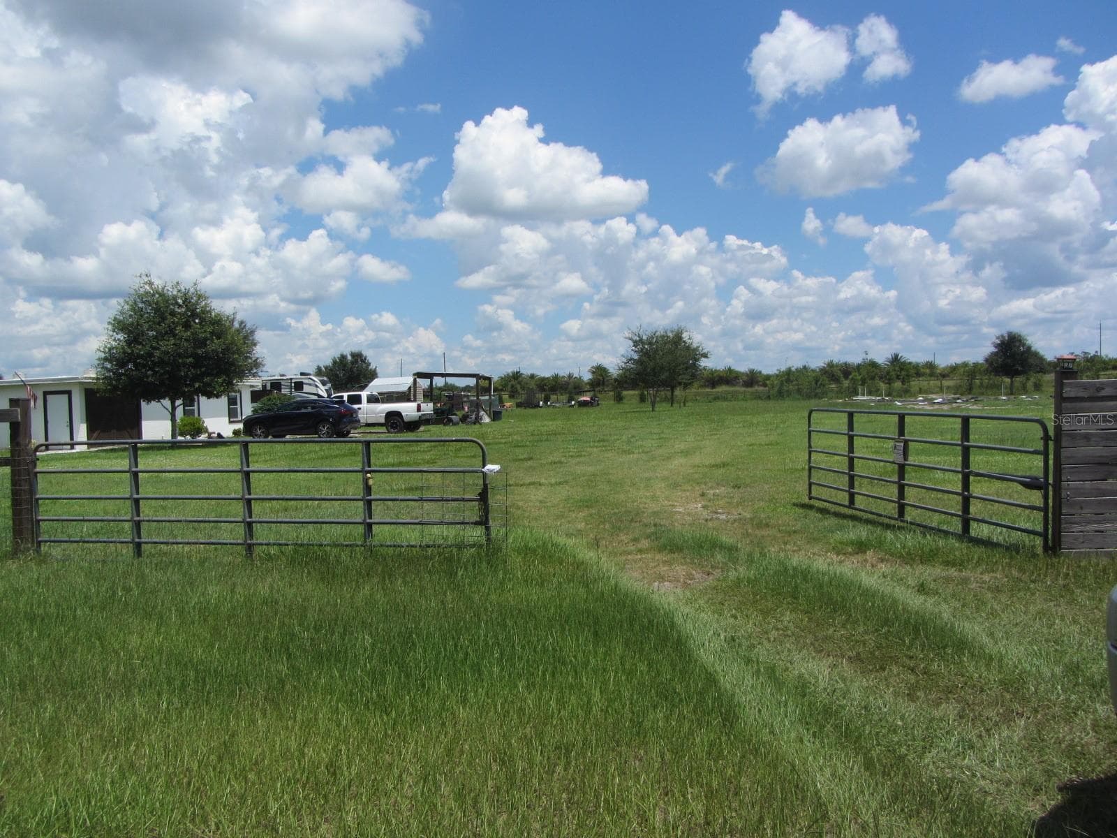 Single Family Residence at 46365 STATE ROAD 64 E, MYAKKA CITY, photo 4 of 56