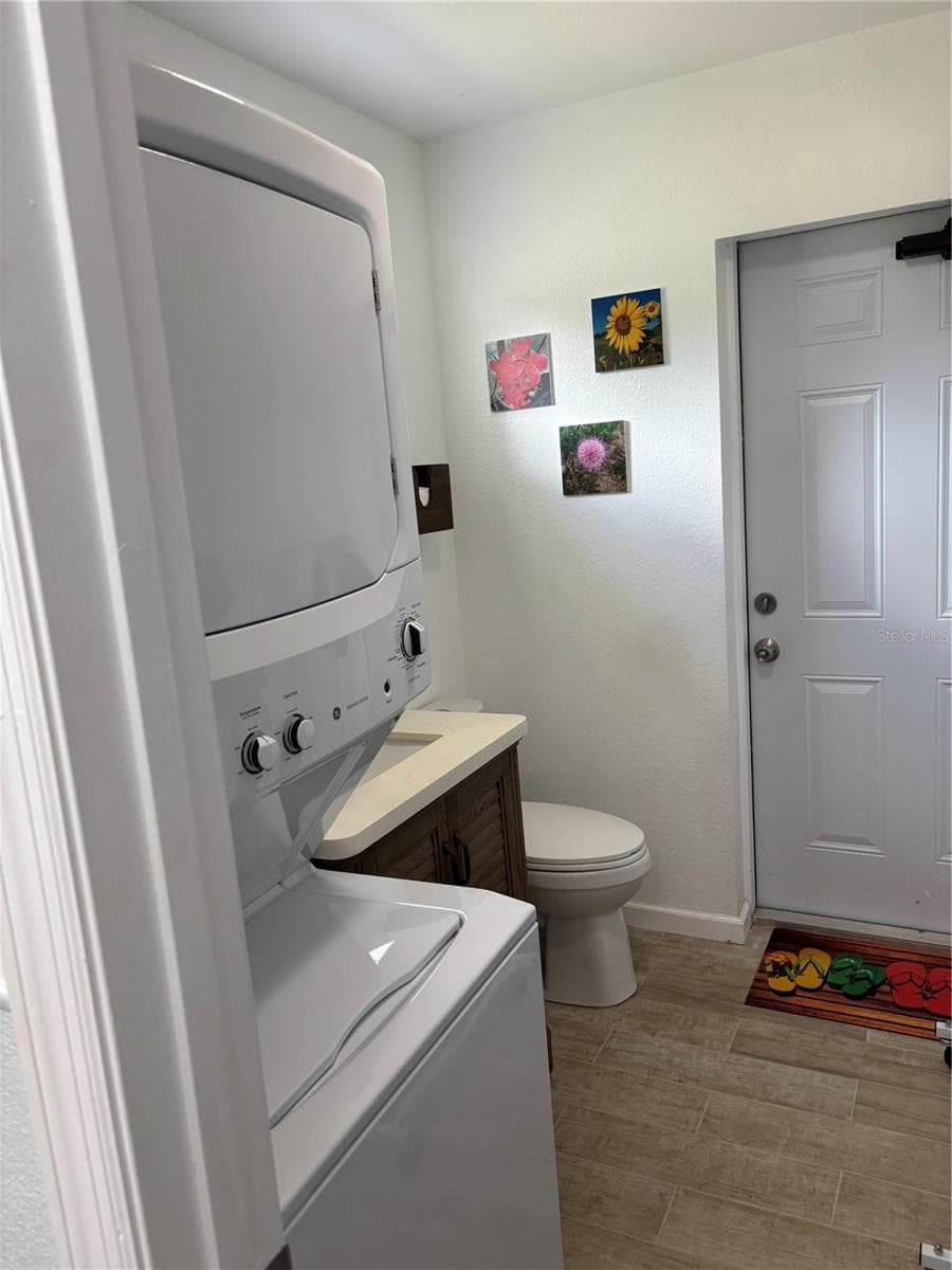 Single Family Residence at 46365 STATE ROAD 64 E, MYAKKA CITY, photo 20 of 56
