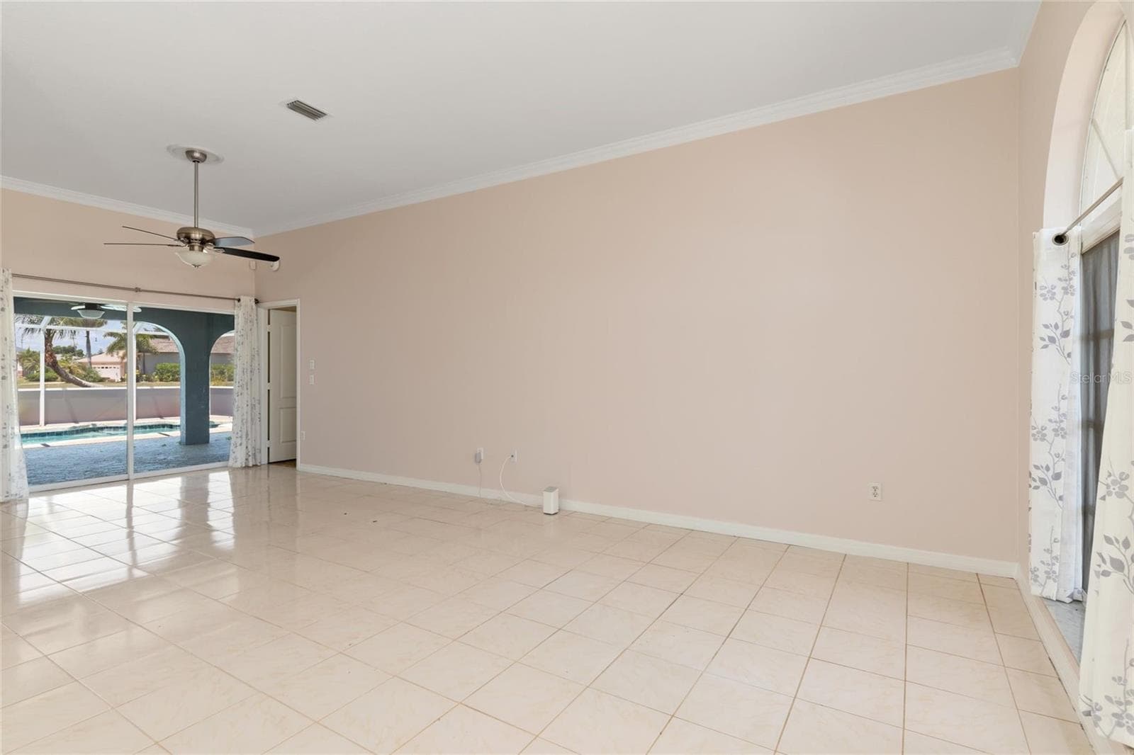 Single Family Residence at 25332 RAMPART BLVD, PUNTA GORDA, photo 5 of 49