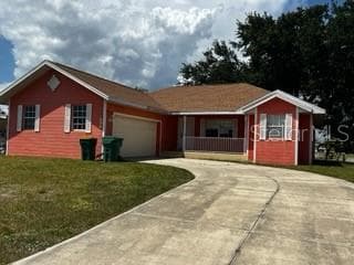 220 PALMETTO CIR NE