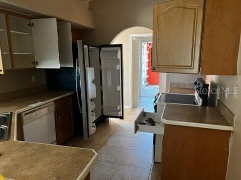 Single Family Residence at 220 PALMETTO CIR NE, PORT CHARLOTTE, photo 5 of 14
