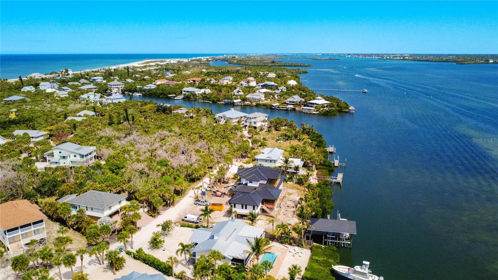 Single Family Residence at 39 BAYSHORE CIR, PLACIDA, photo 6 of 49