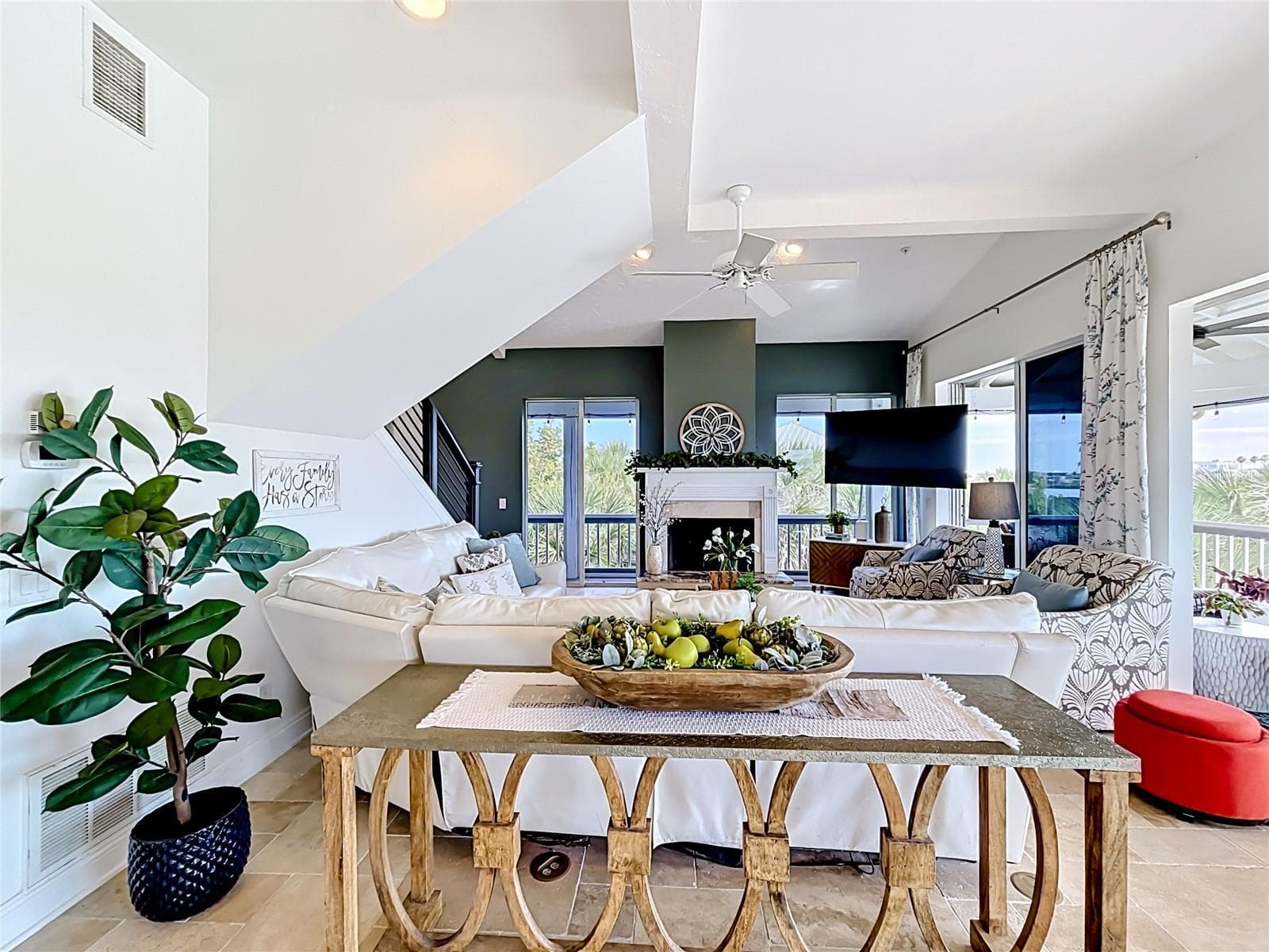 Single Family Residence at 39 BAYSHORE CIR, PLACIDA, photo 24 of 49