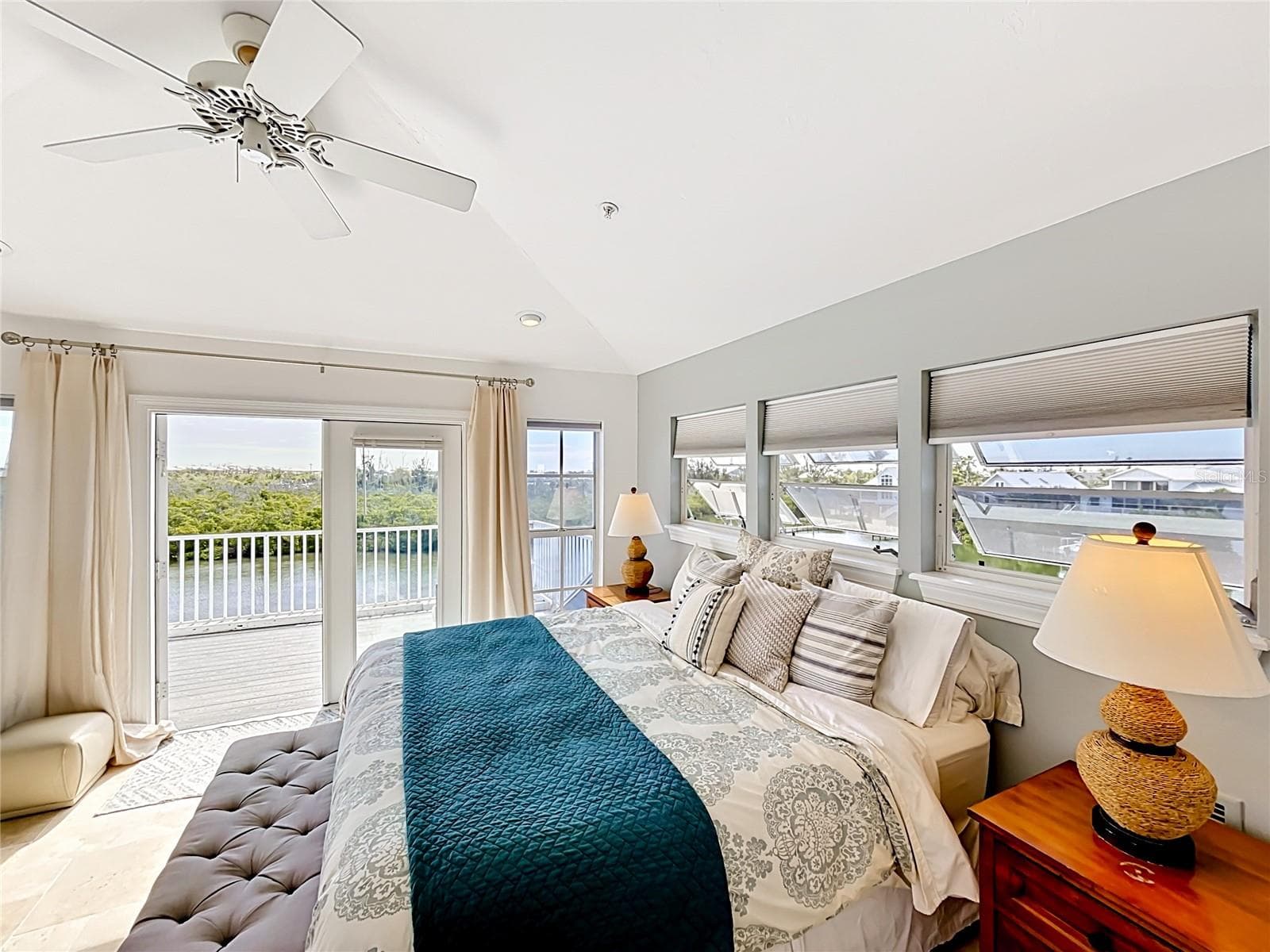 Single Family Residence at 39 BAYSHORE CIR, PLACIDA, photo 37 of 49