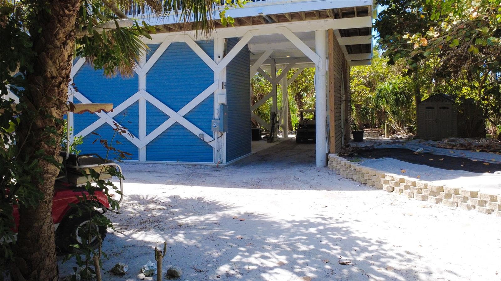 Single Family Residence at 39 BAYSHORE CIR, PLACIDA, photo 44 of 49