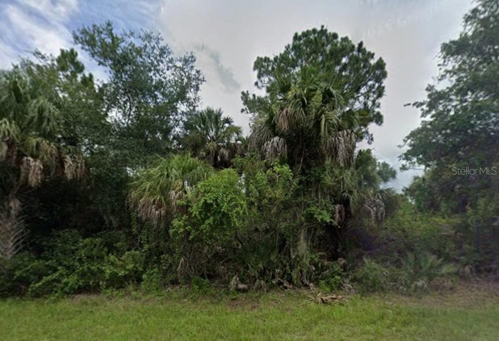 408 MCDILL DR