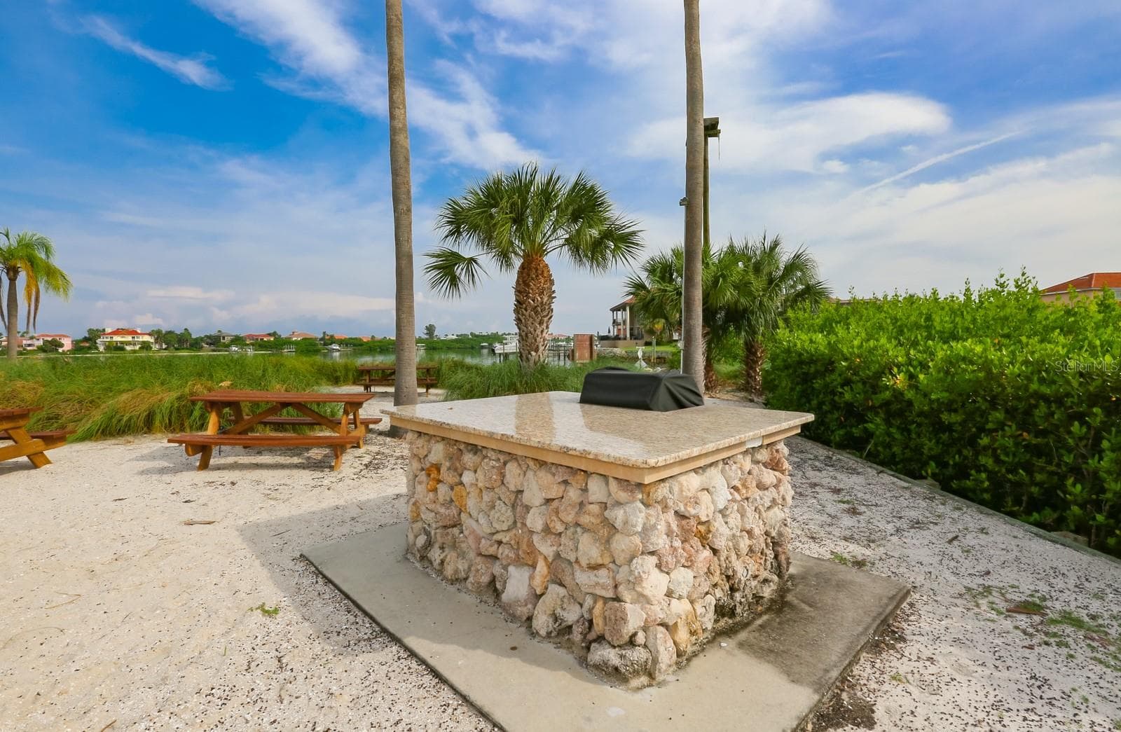 Single Family Residence at 1021 SYMPHONY ISLES BLVD, APOLLO BEACH, photo 62 of 71