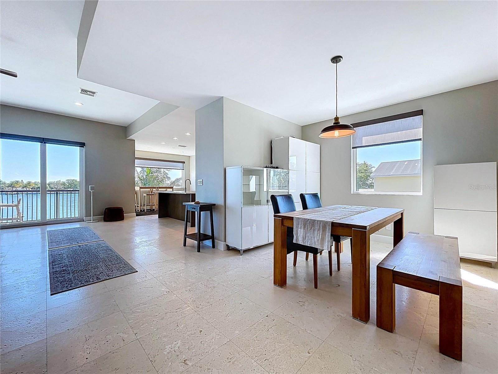 Single Family Residence at 306 BAY PLZ, TREASURE ISLAND, photo 13 of 75