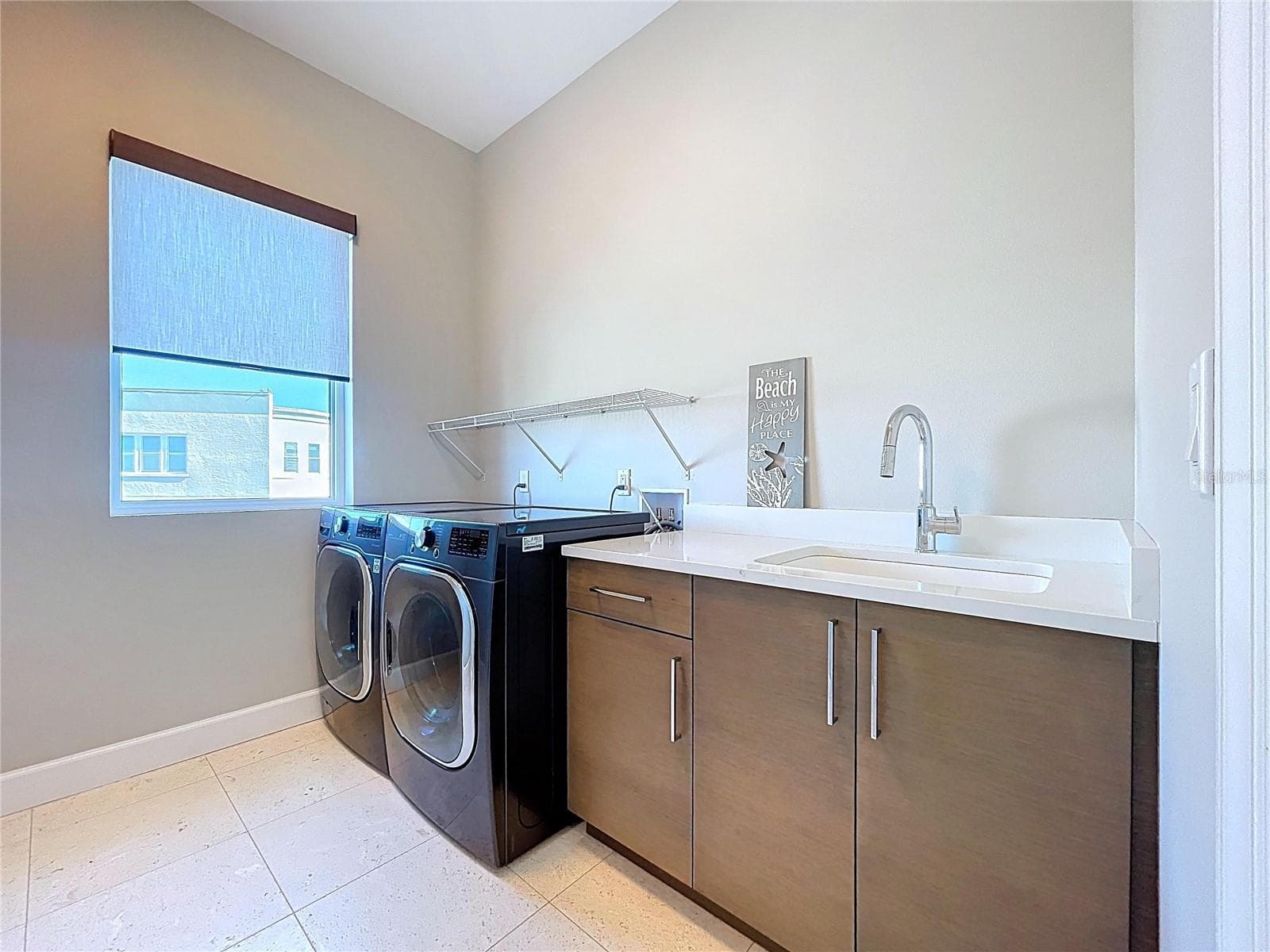 Single Family Residence at 306 BAY PLZ, TREASURE ISLAND, photo 33 of 75